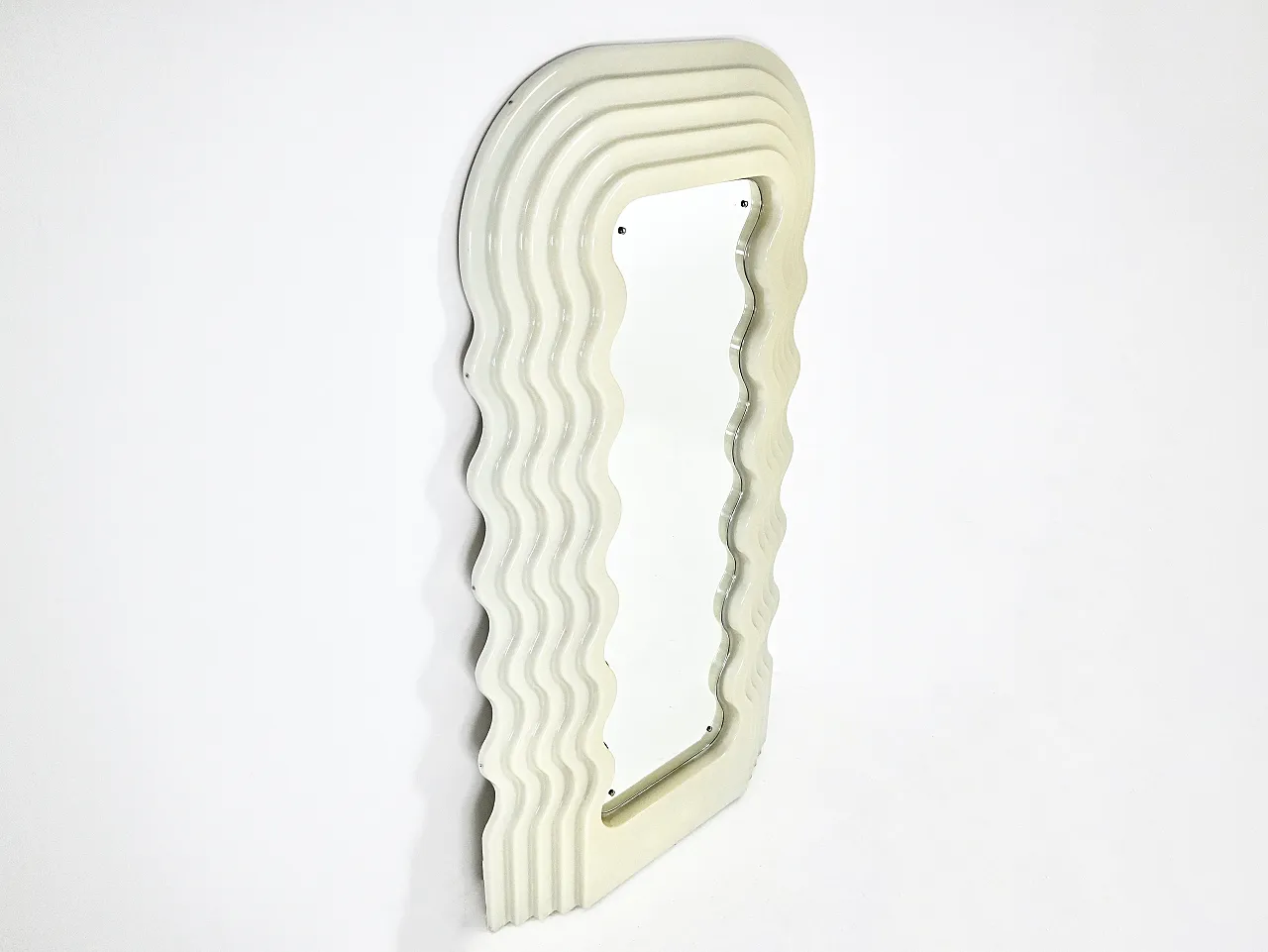 Specchio "Ultrafragola" di Ettore Sottsass per Poltronova, anni '70, 1a Ed. 7