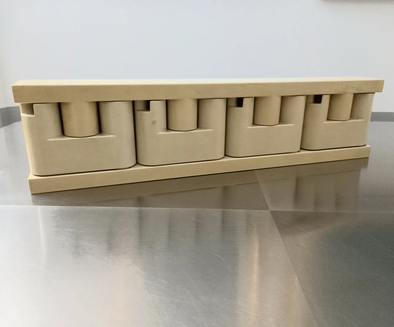 Minivip Velca wall coat hanger, 70s 1