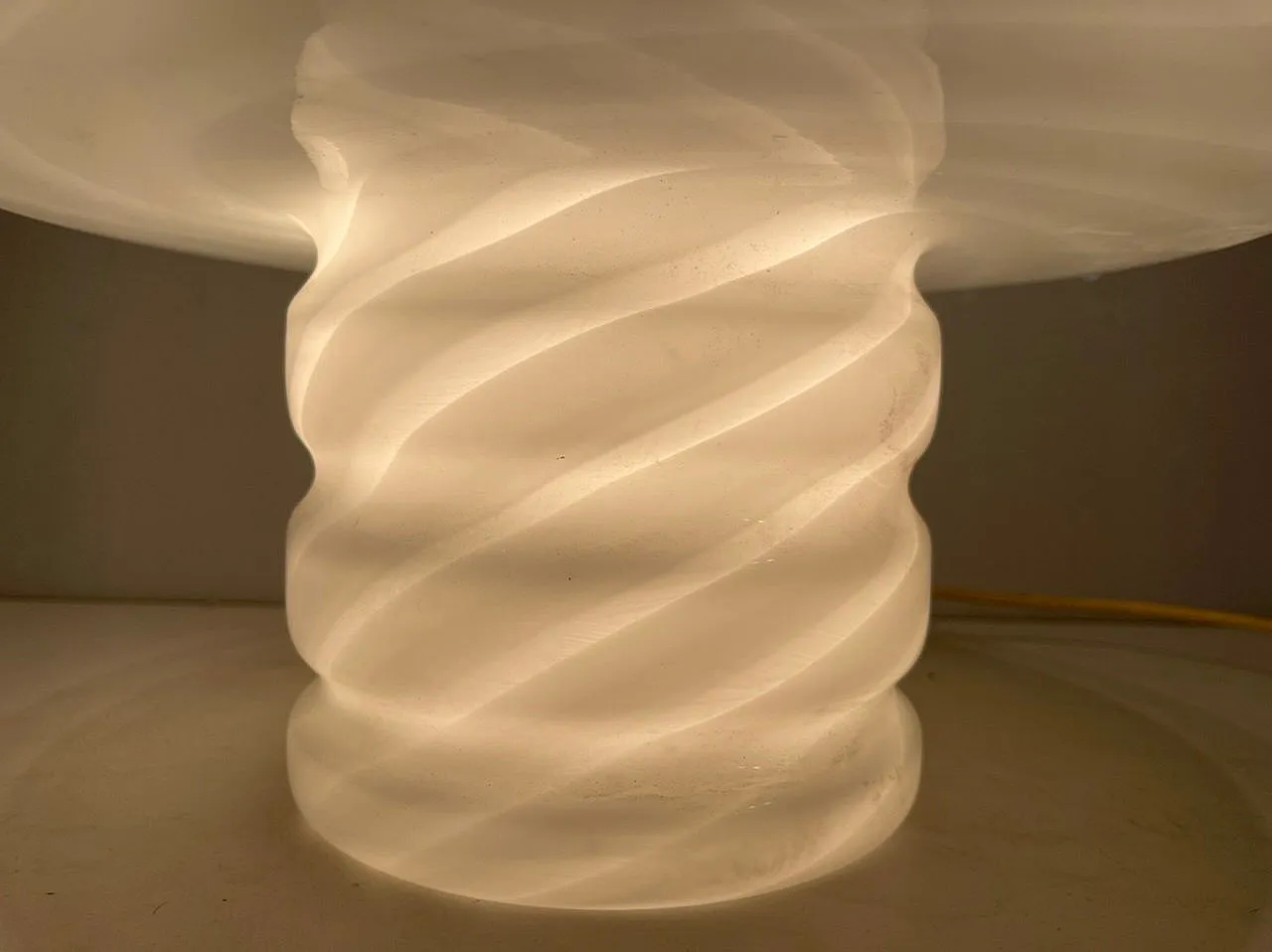 Lampada da tavolo in vetro di Murano di Venini, anni '70 6