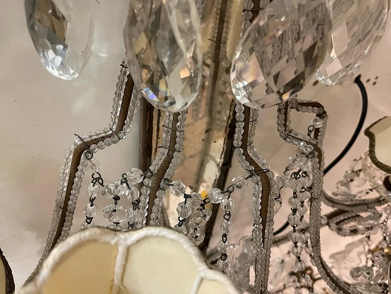 Coppia di applique grandi antiche in cristallo specchiato, anni '30 11