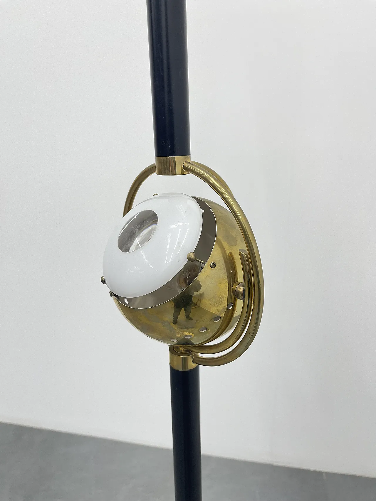 12555 Polifemo floor lamp by A. Lelii for Arredoluce, 1956 6