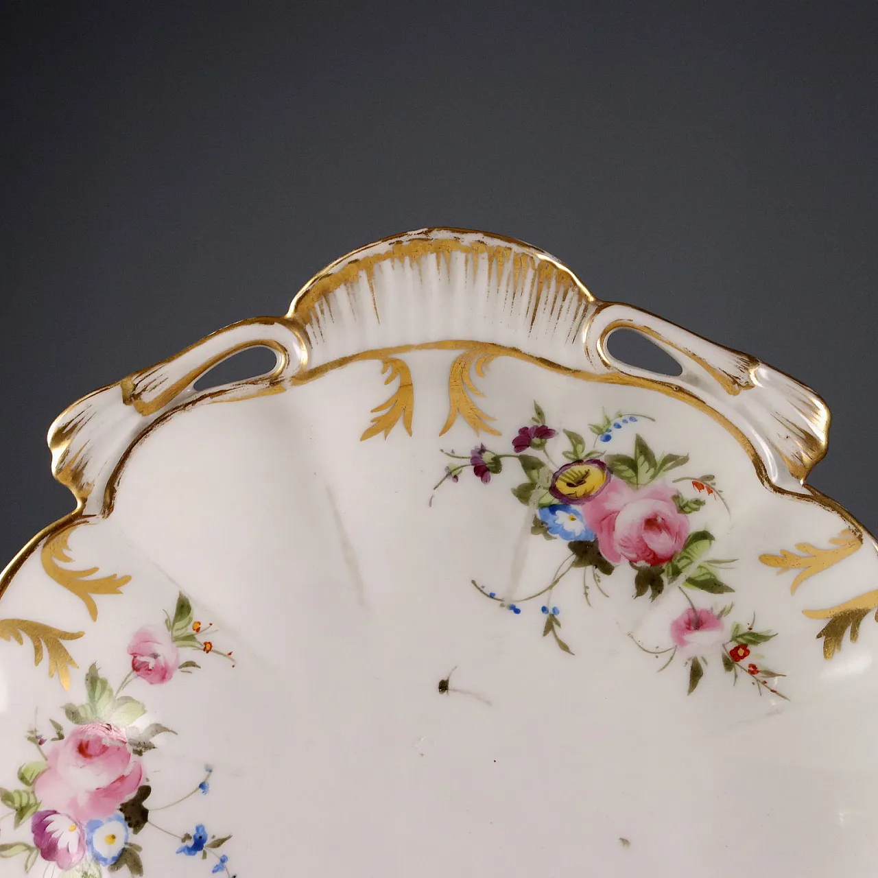3 Appetizer baskets with gold trim, 19th century 7