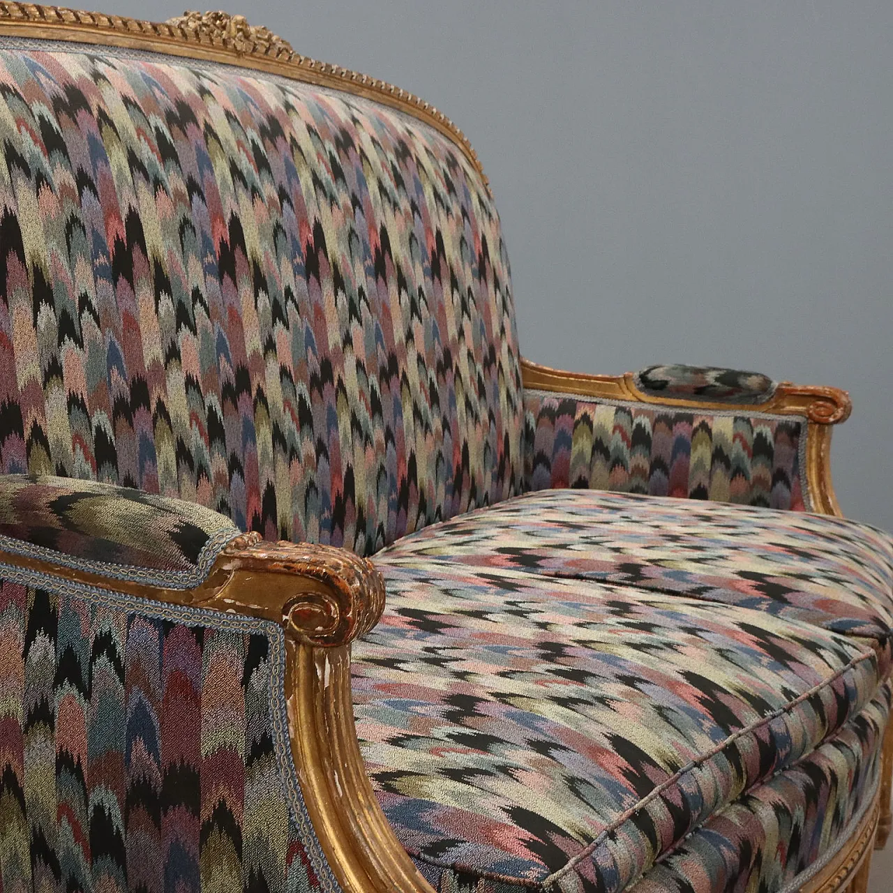 Carved and gilded wooden sofa with padding, late 19th century 4