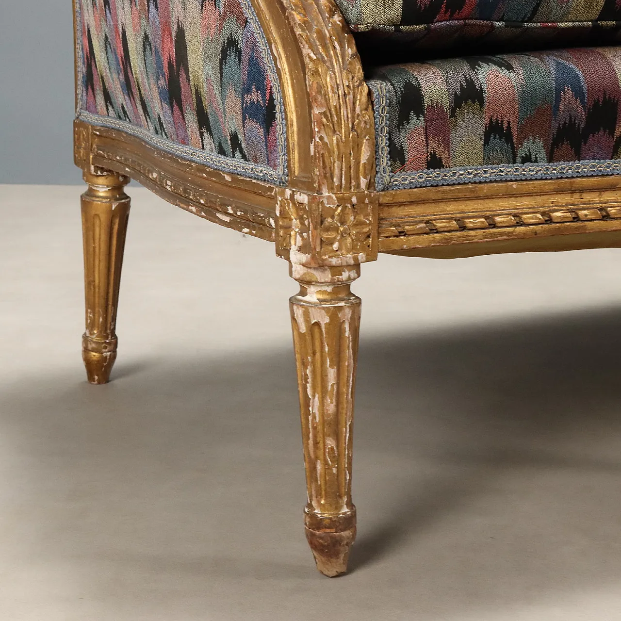 Carved and gilded wooden sofa with padding, late 19th century 7