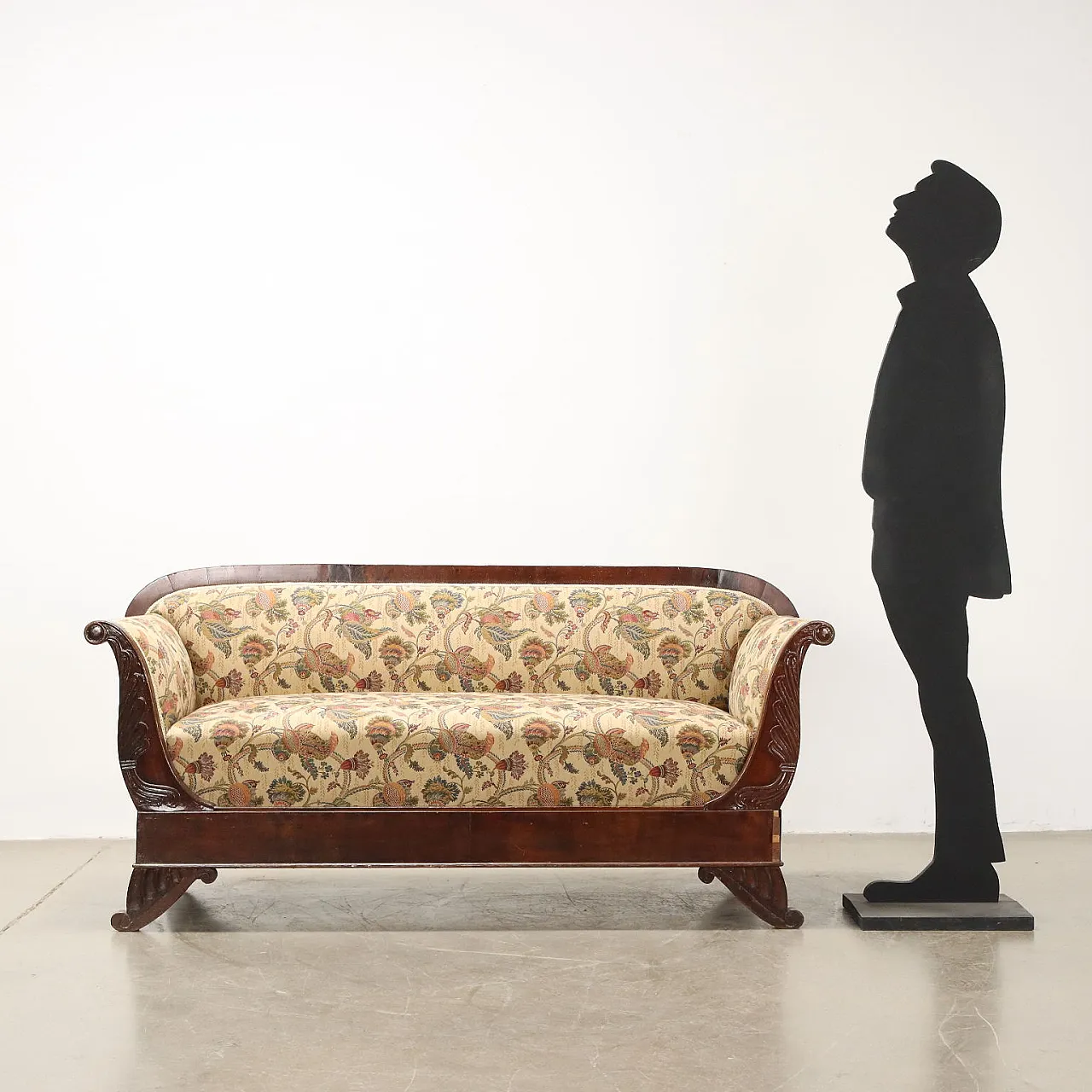 Divano Luigi Filippo in tessuto e noce, '800 2