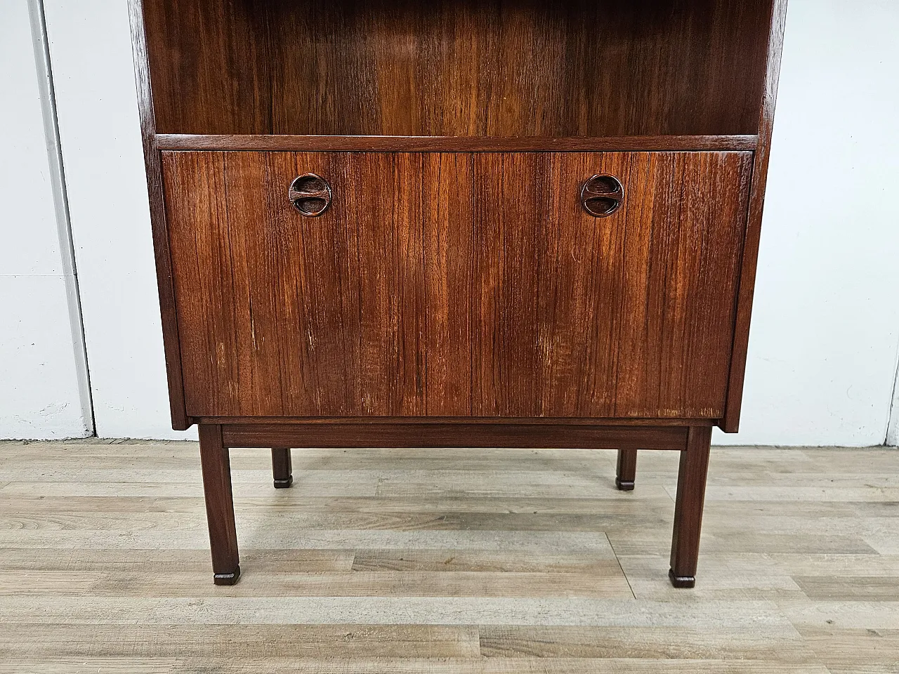 Credenza svedese di Peter Hvidt in teak, anni '60 9