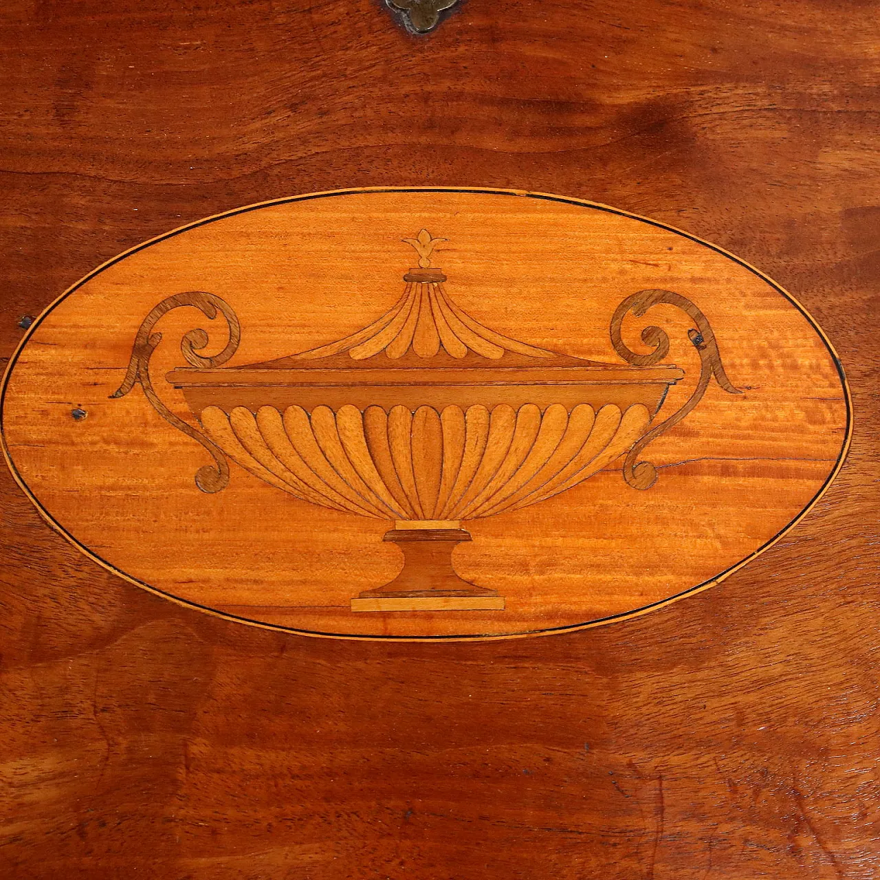 Ribalta vittoriana con decorazioni in rovere e mogano, '800 6