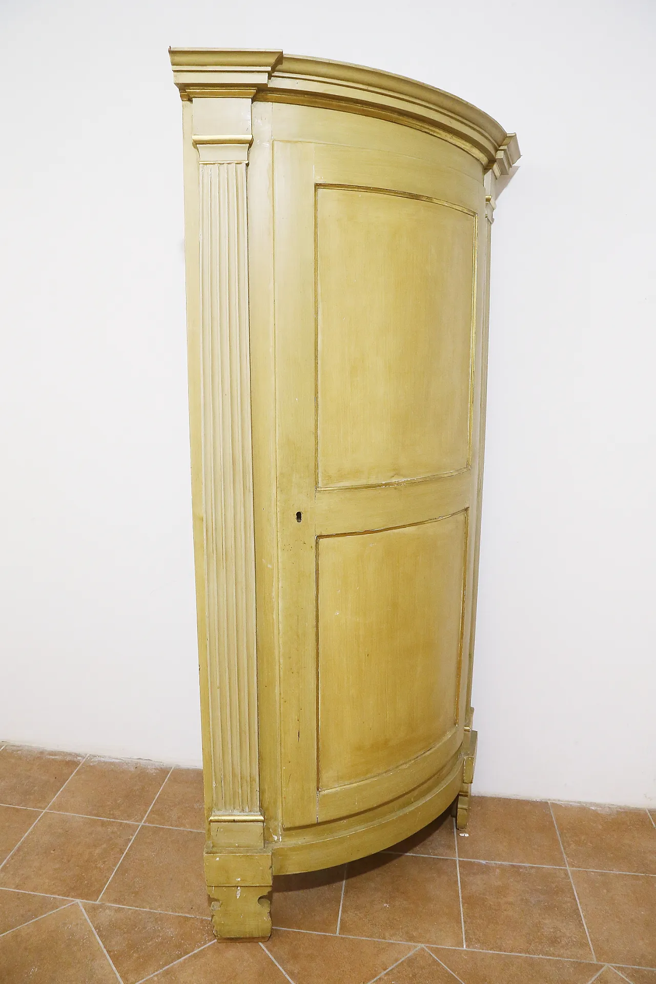 Empire style ivory lacquered curved corner cabinet, 19th century 1