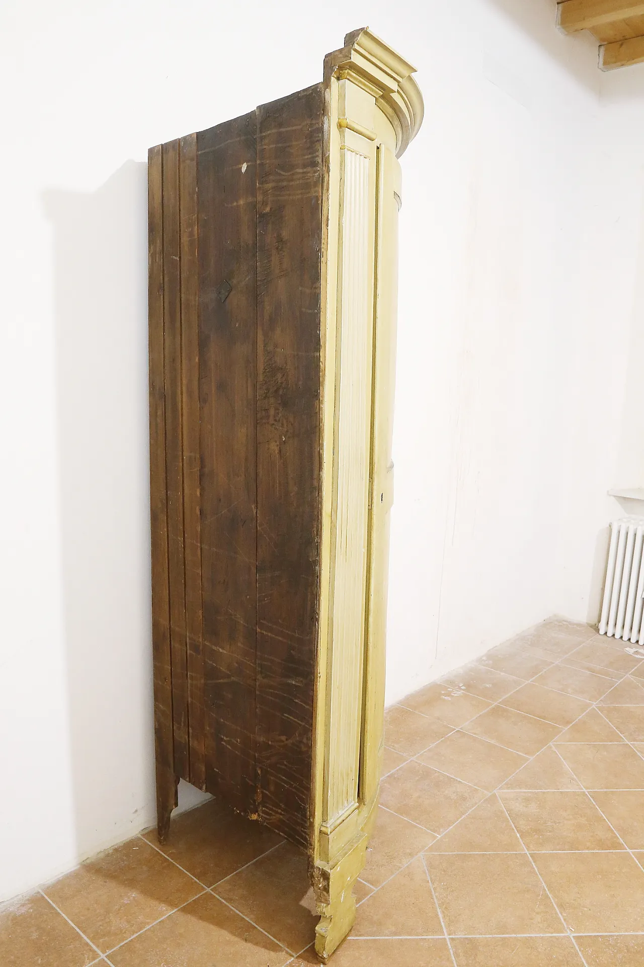 Empire style ivory lacquered curved corner cabinet, 19th century 8