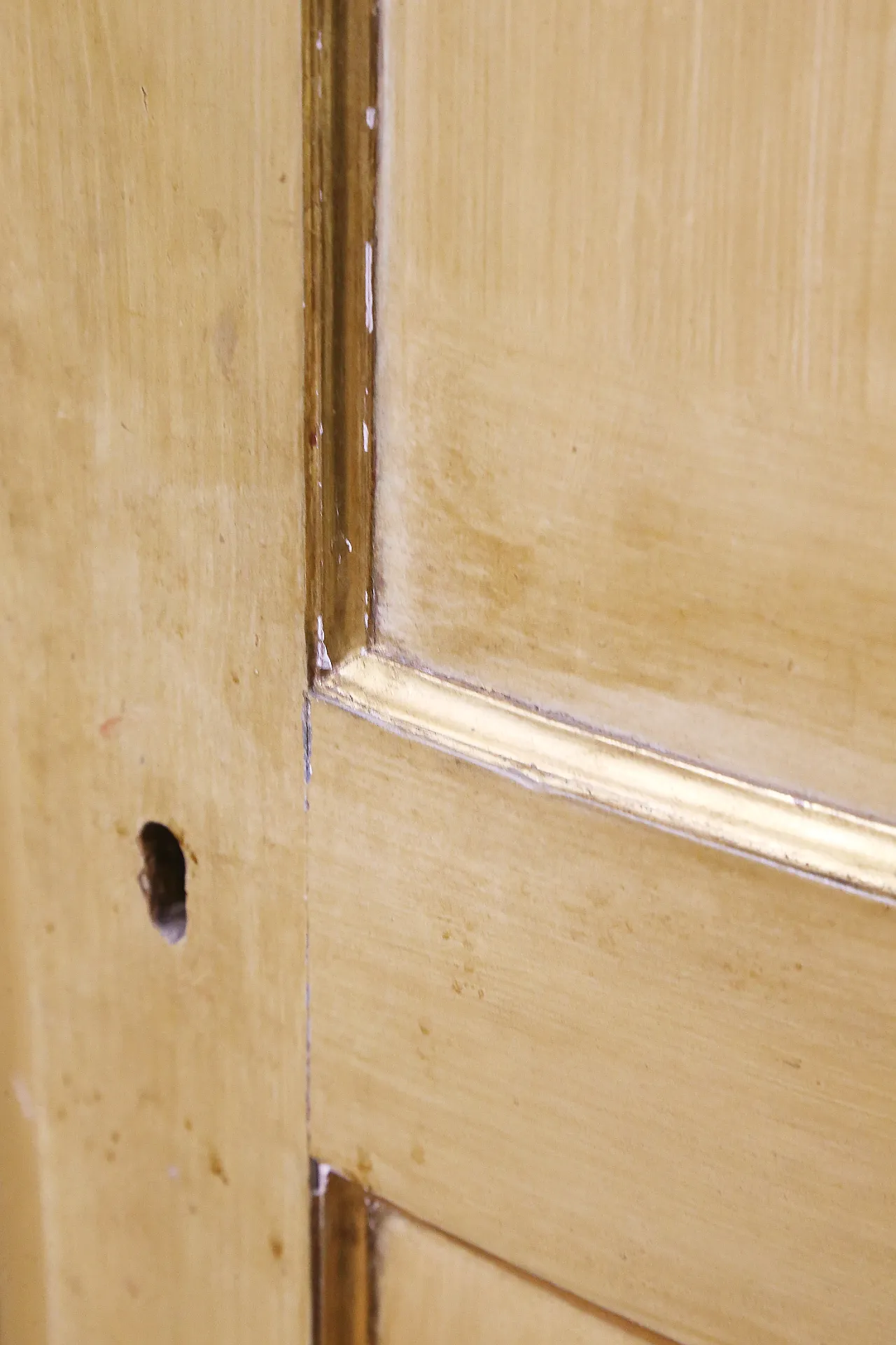 Empire style ivory lacquered curved corner cabinet, 19th century 9