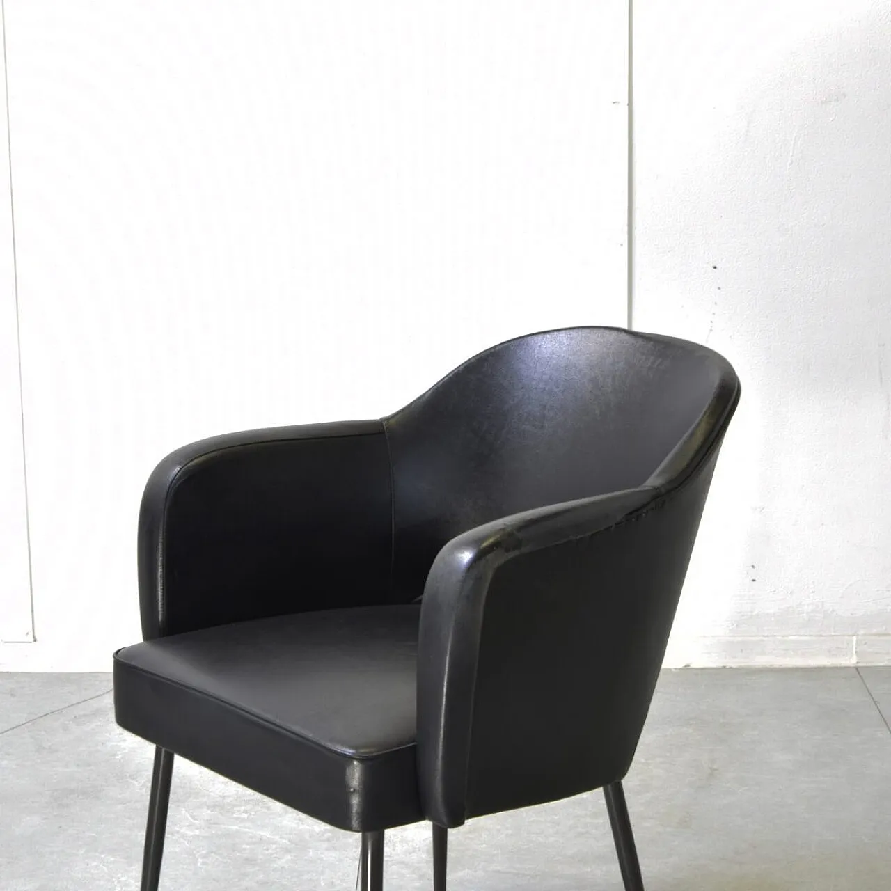 4 Poltrone nello stile di Eero Saarinenin, anni '60 10