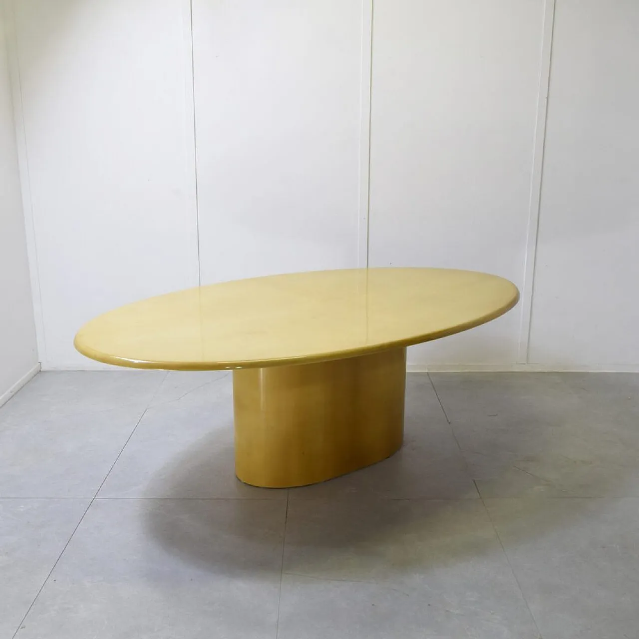 Table in laquered parchment from Aldo Tura, 1970s 3