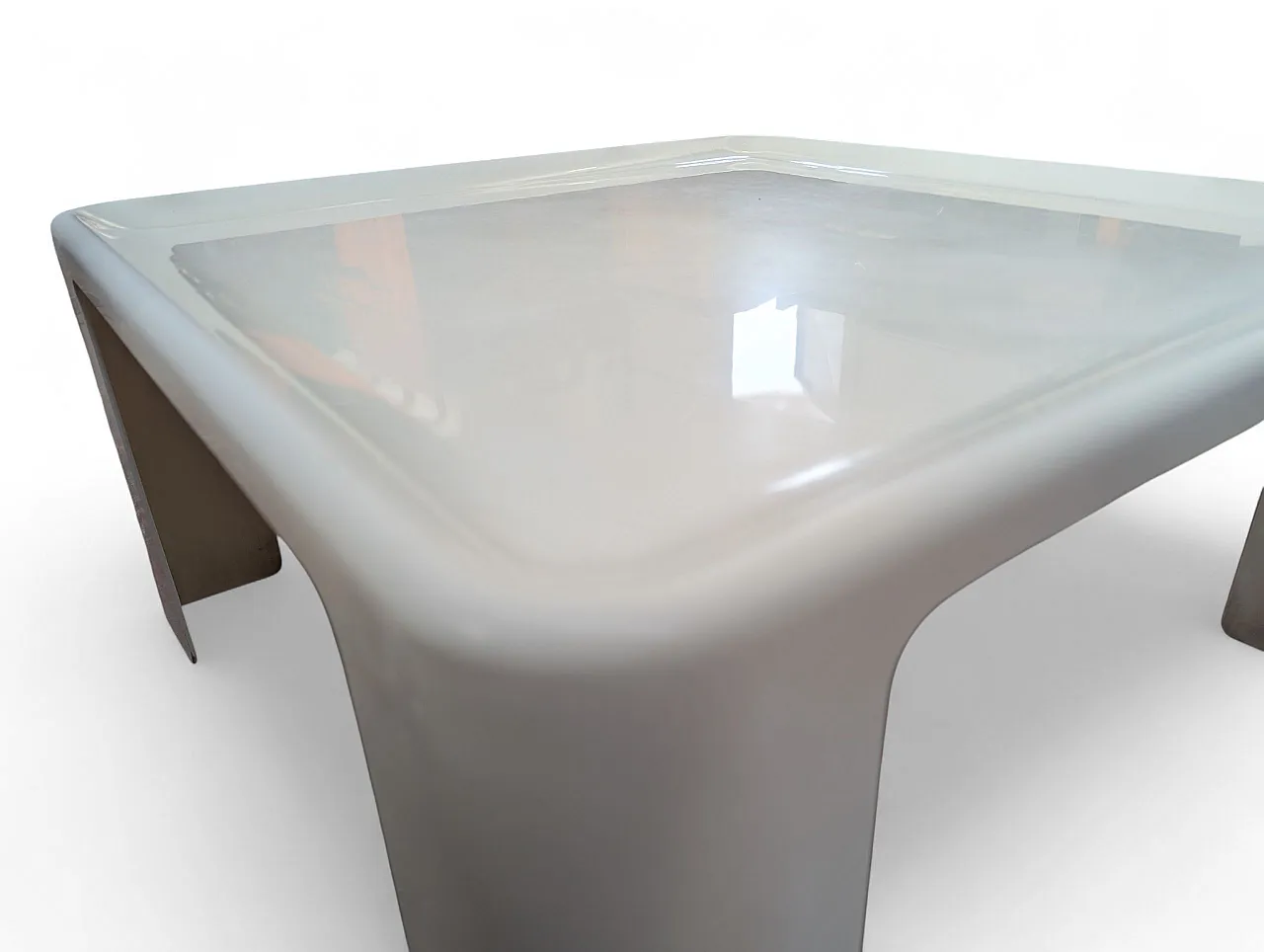 Tavolino mod. Amanta di M. Bellini per C&B Italia, 1969 6