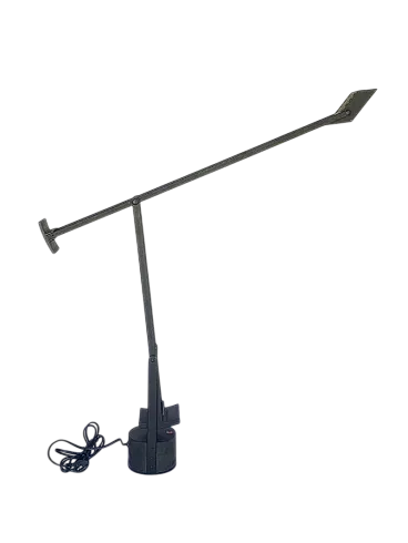Lampada Tizio di Richard Sapper per ARTEMIDE, anni '70
