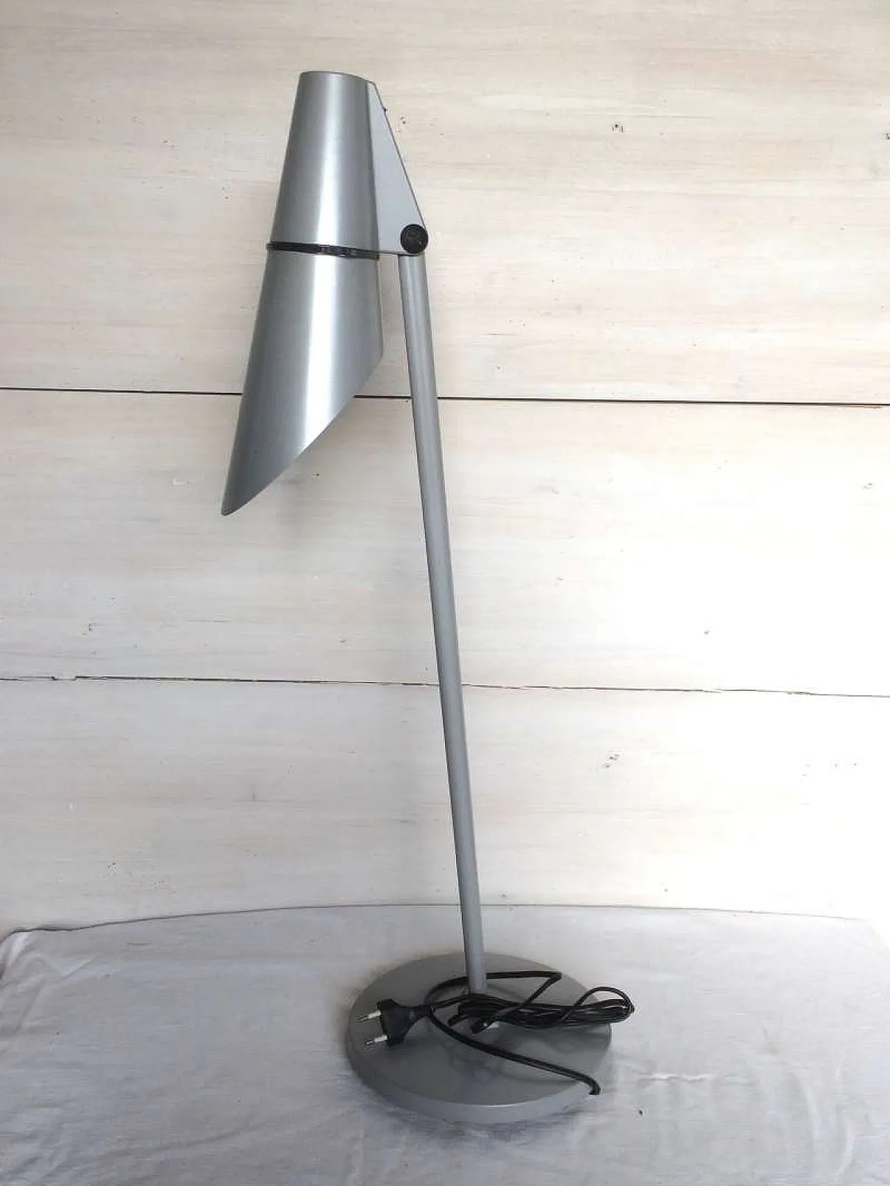 Lampada da tavolo Spy di Hannes Wettstein per ARTEMIDE, anni '80 1