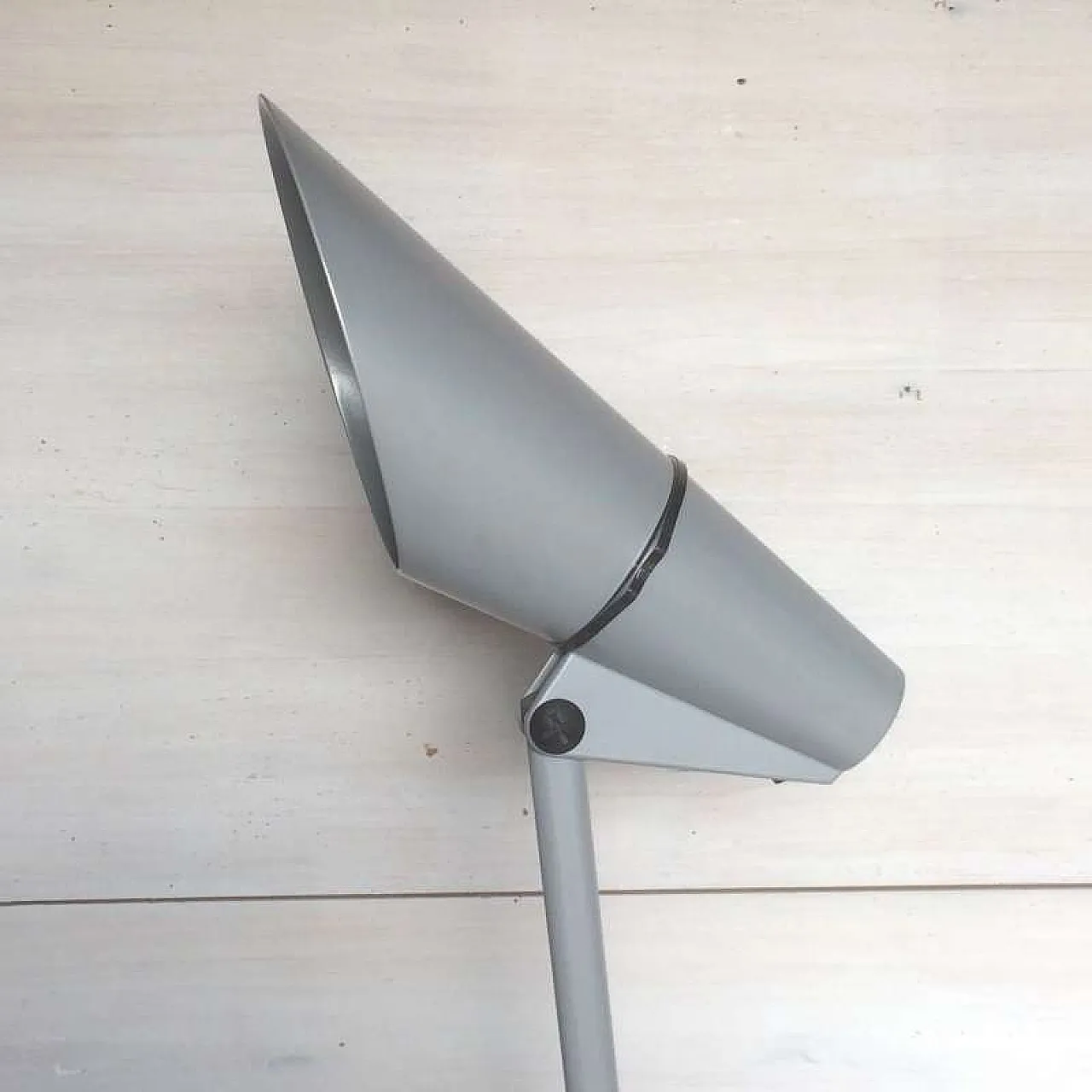 Lampada da tavolo Spy di Hannes Wettstein per ARTEMIDE, anni '80 3