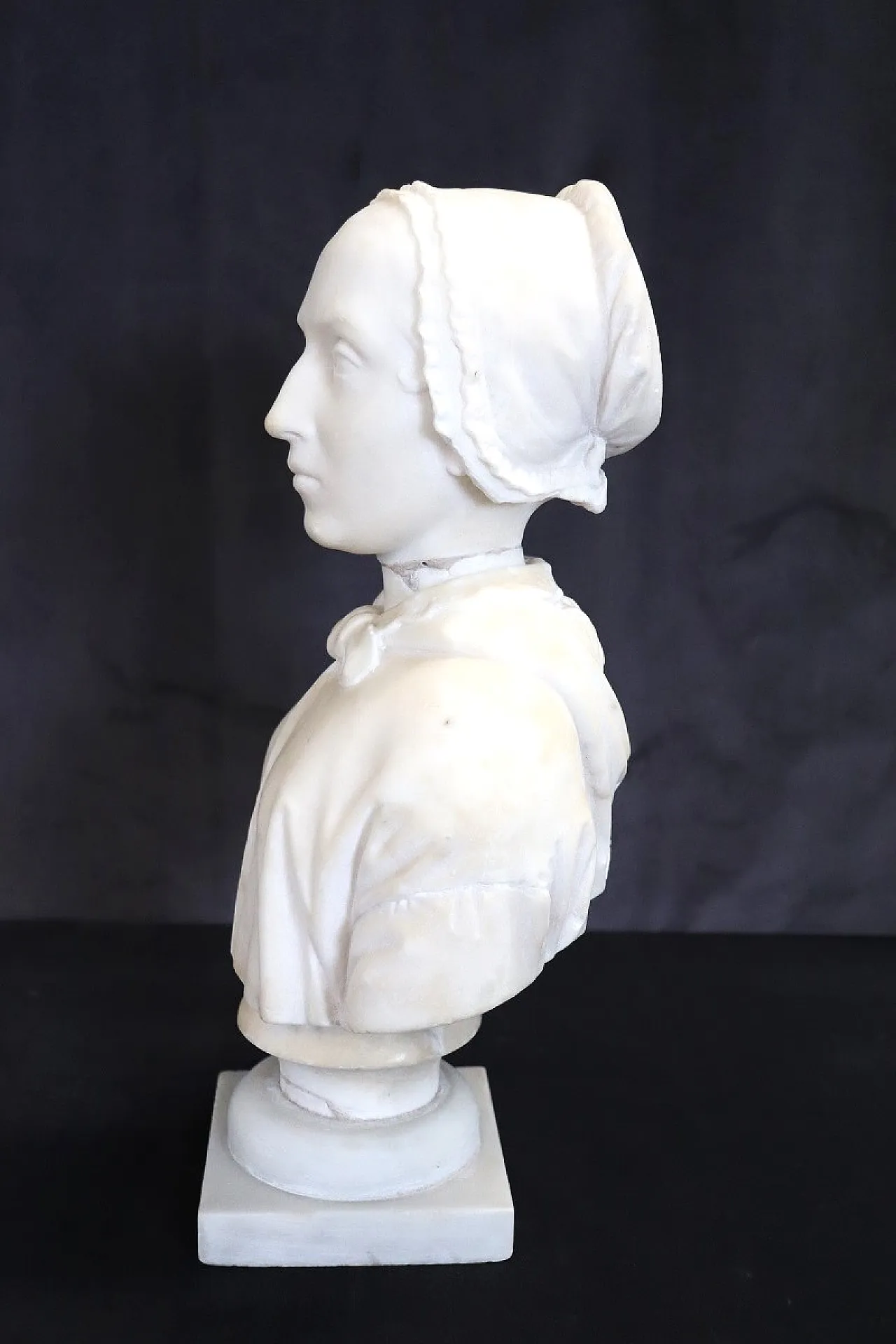 Busto di donna, scultura in marmo bianco, '800 13