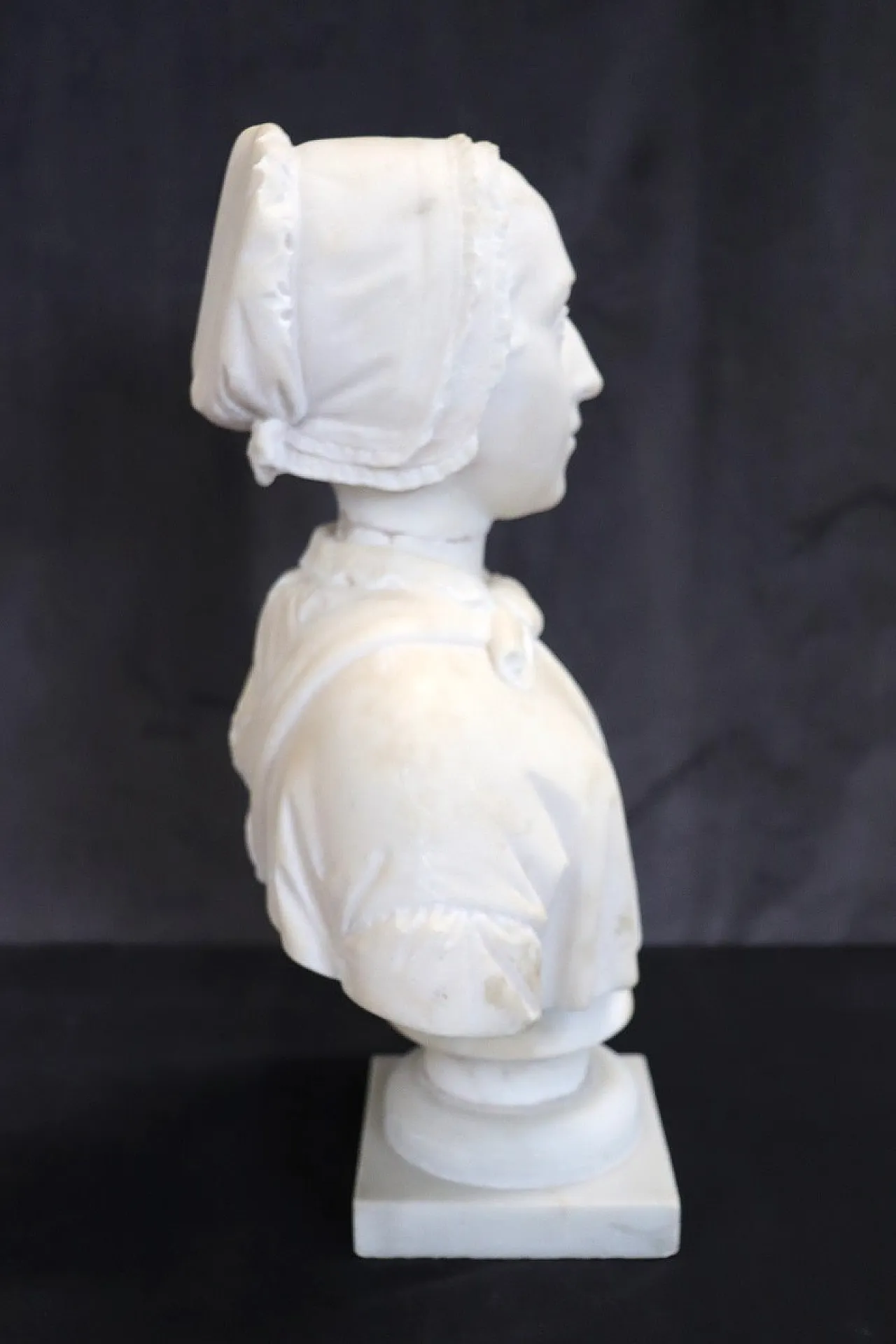 Busto di donna, scultura in marmo bianco, '800 19