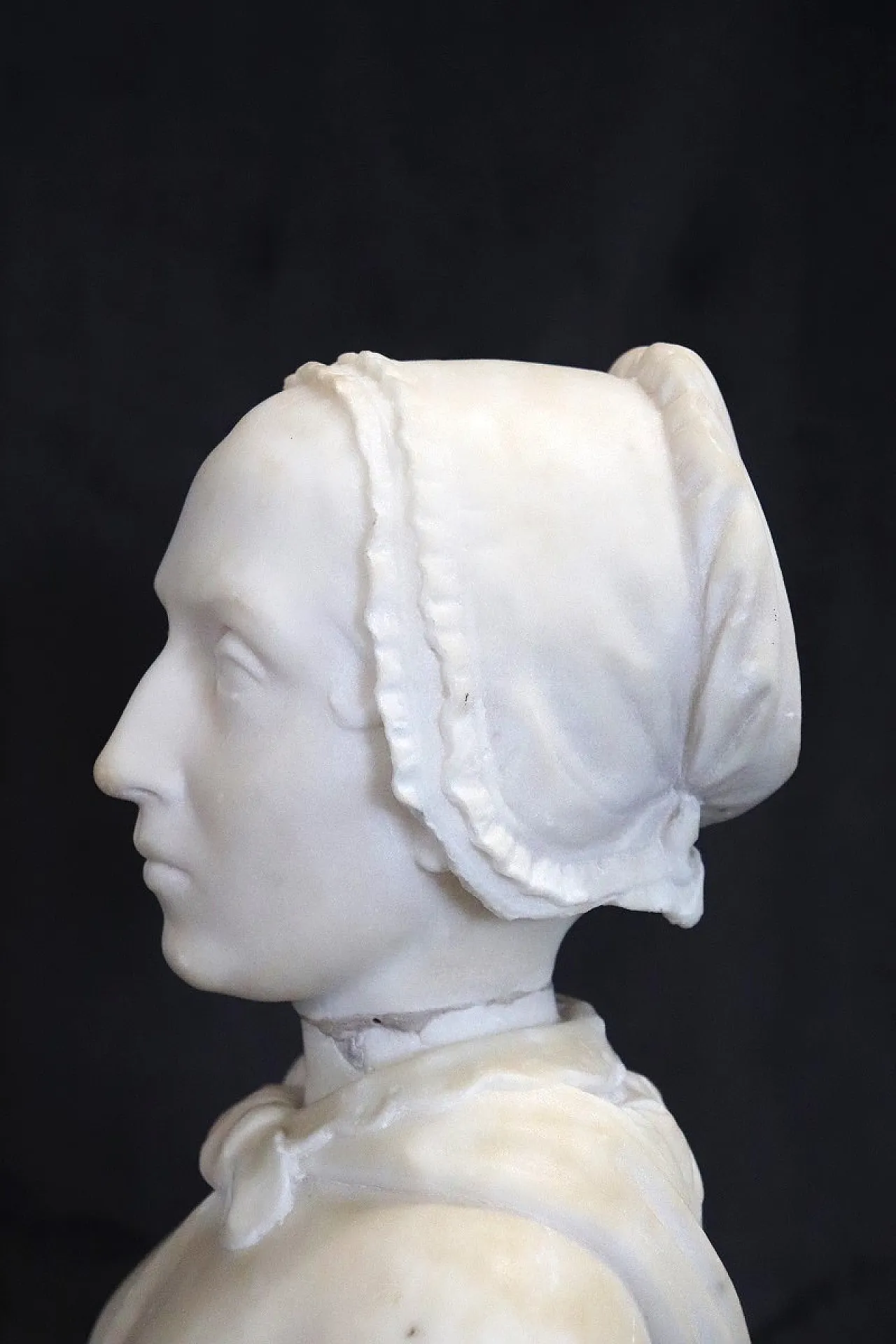 Busto di donna, scultura in marmo bianco, '800 25