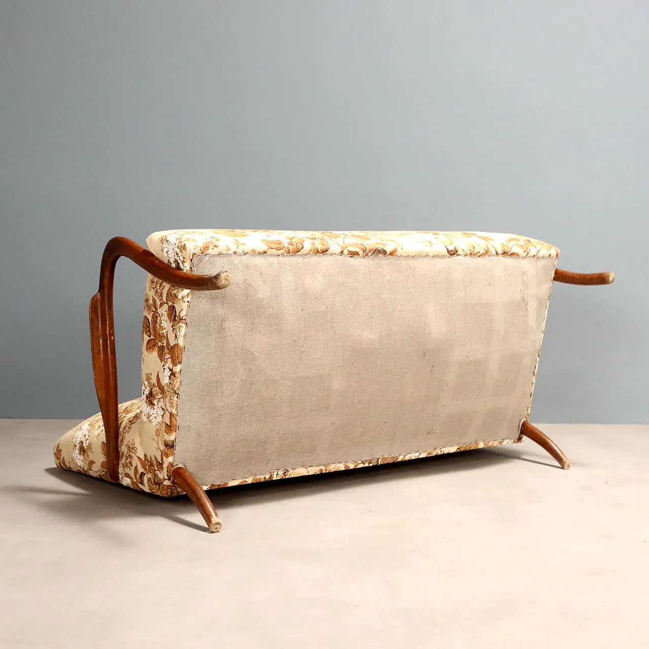 Divano in faggio, espanso e tessuto, '900 7