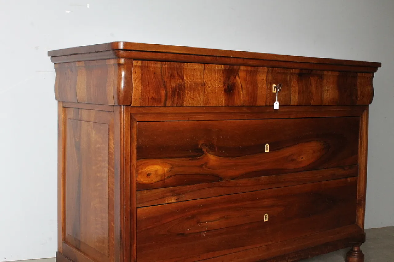 Comò cassettone cappuccino Carlo X in noce, 1820 13