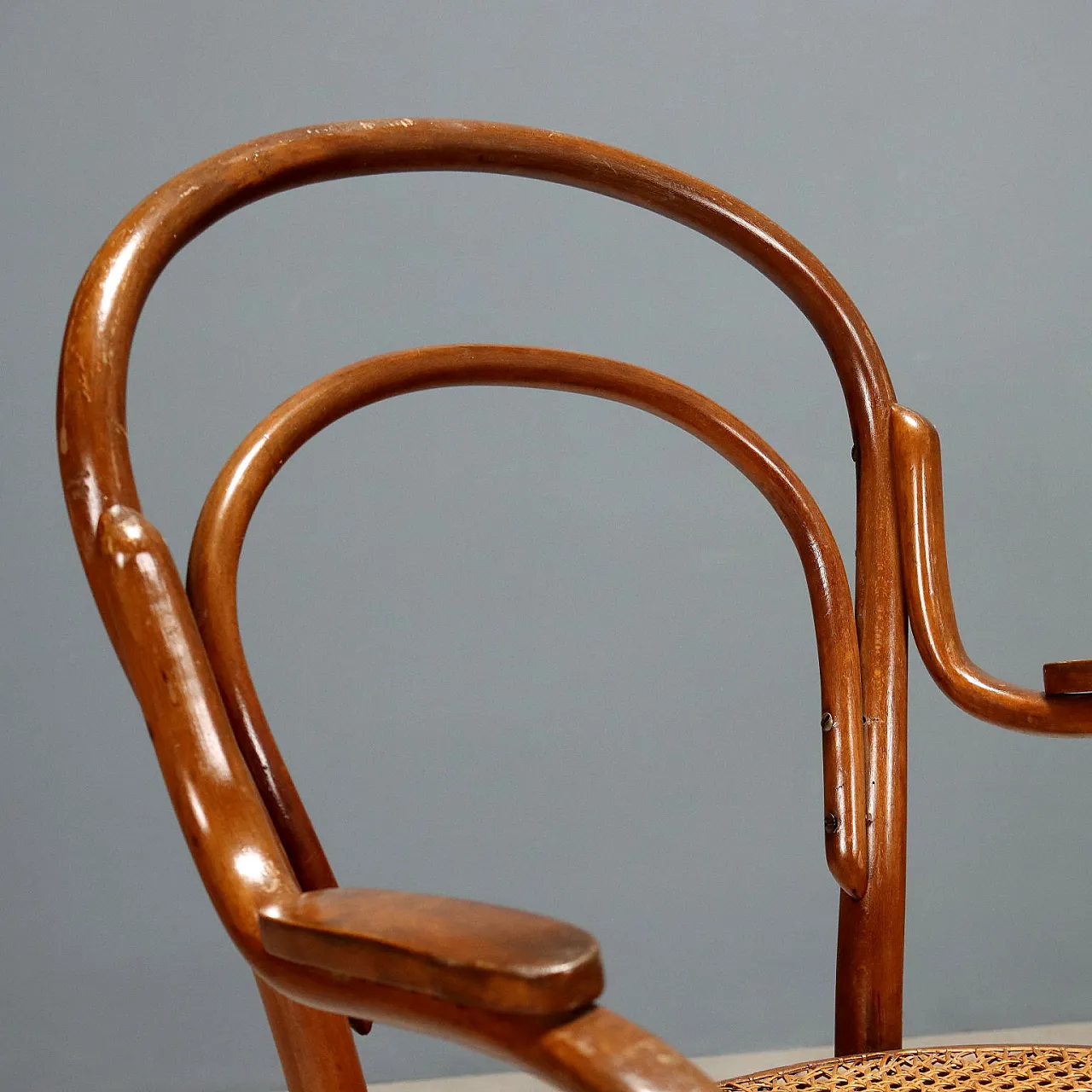 Poltrona Thonet in faggio con seduta in canna, fine '800 3