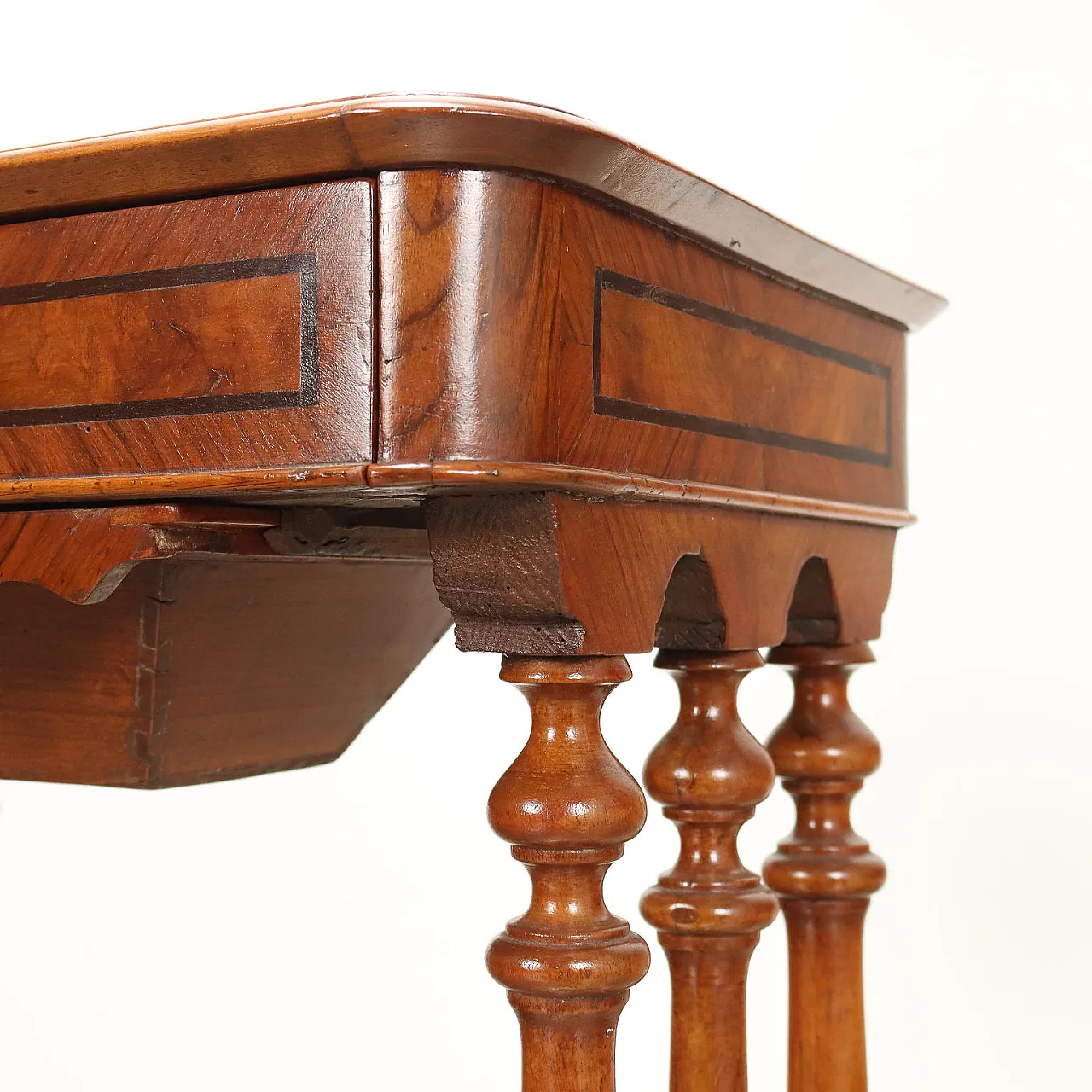 Tavolo da lavoro in noce a cassetti, '800 6