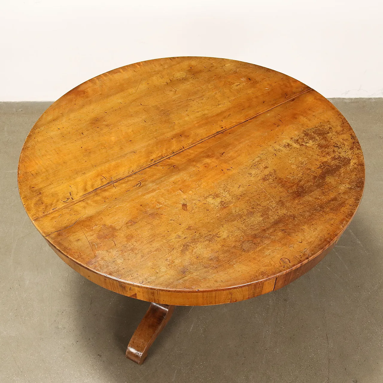 Tavolo rotondo in noce con cassetto, '800 5