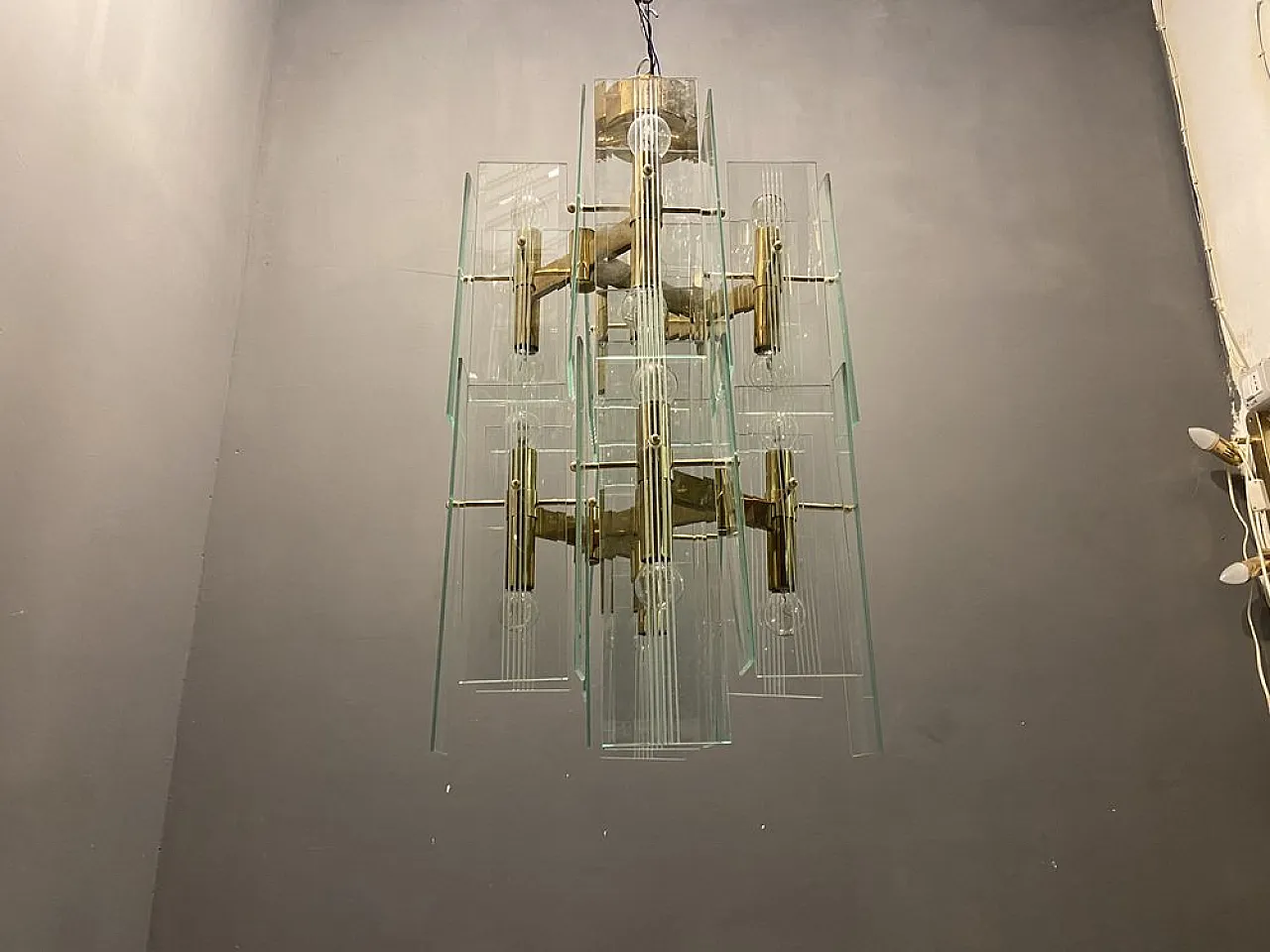 Mid-Century Architectural Chandelier by Sciolari 1