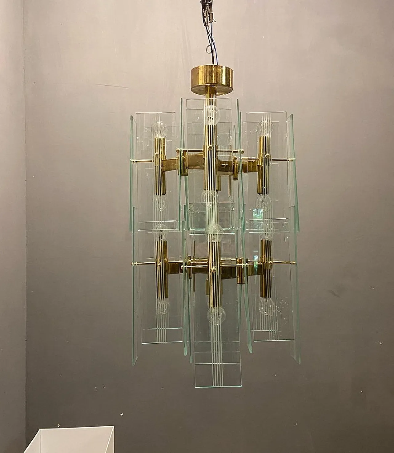 Mid-Century Architectural Chandelier by Sciolari 8