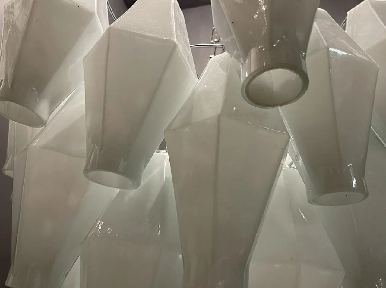 Lampadario in vetro di Murano bianco, anni '70 5