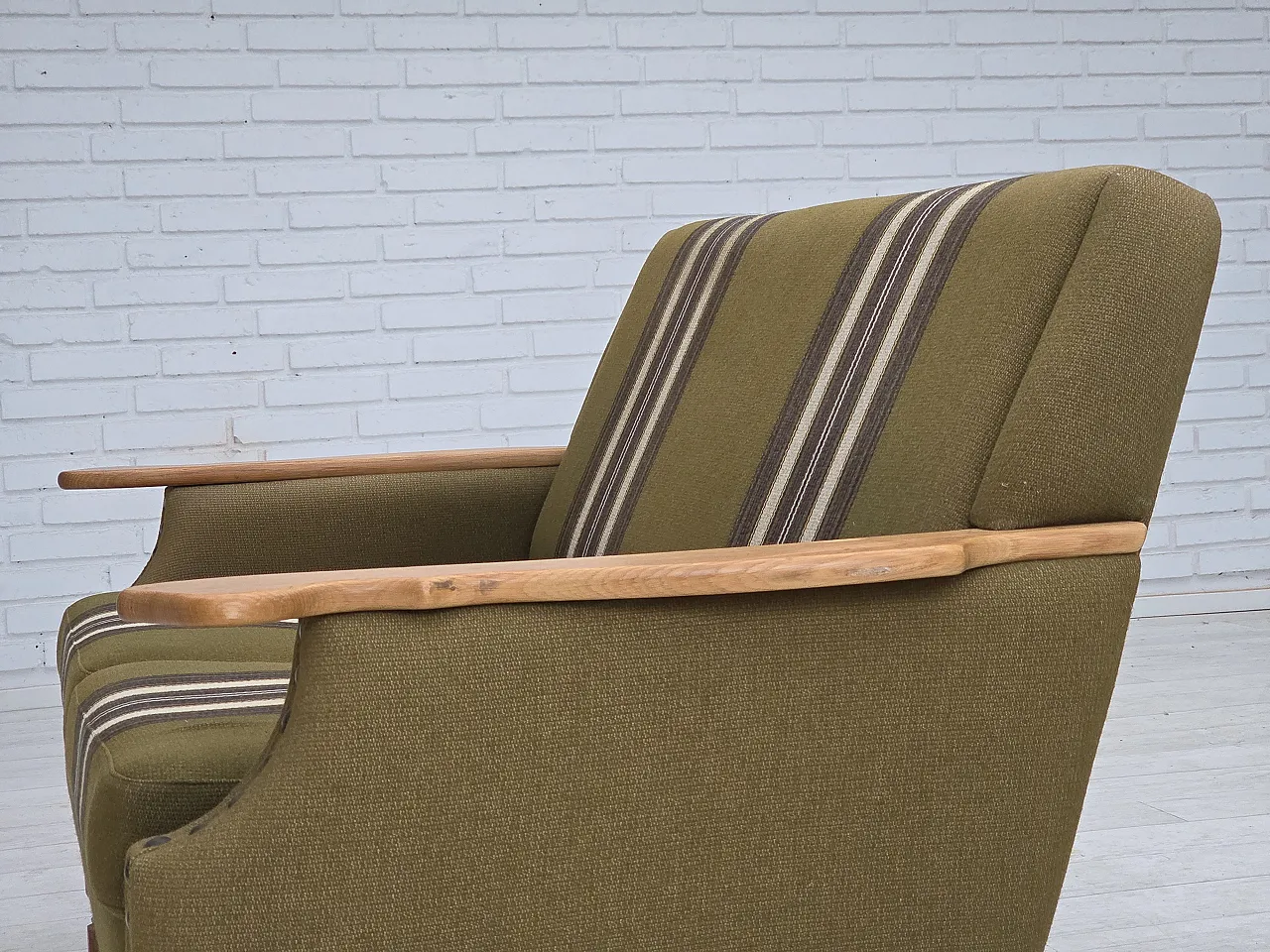 Divano danese a 2 posti lana verde quercia, anni '70 15