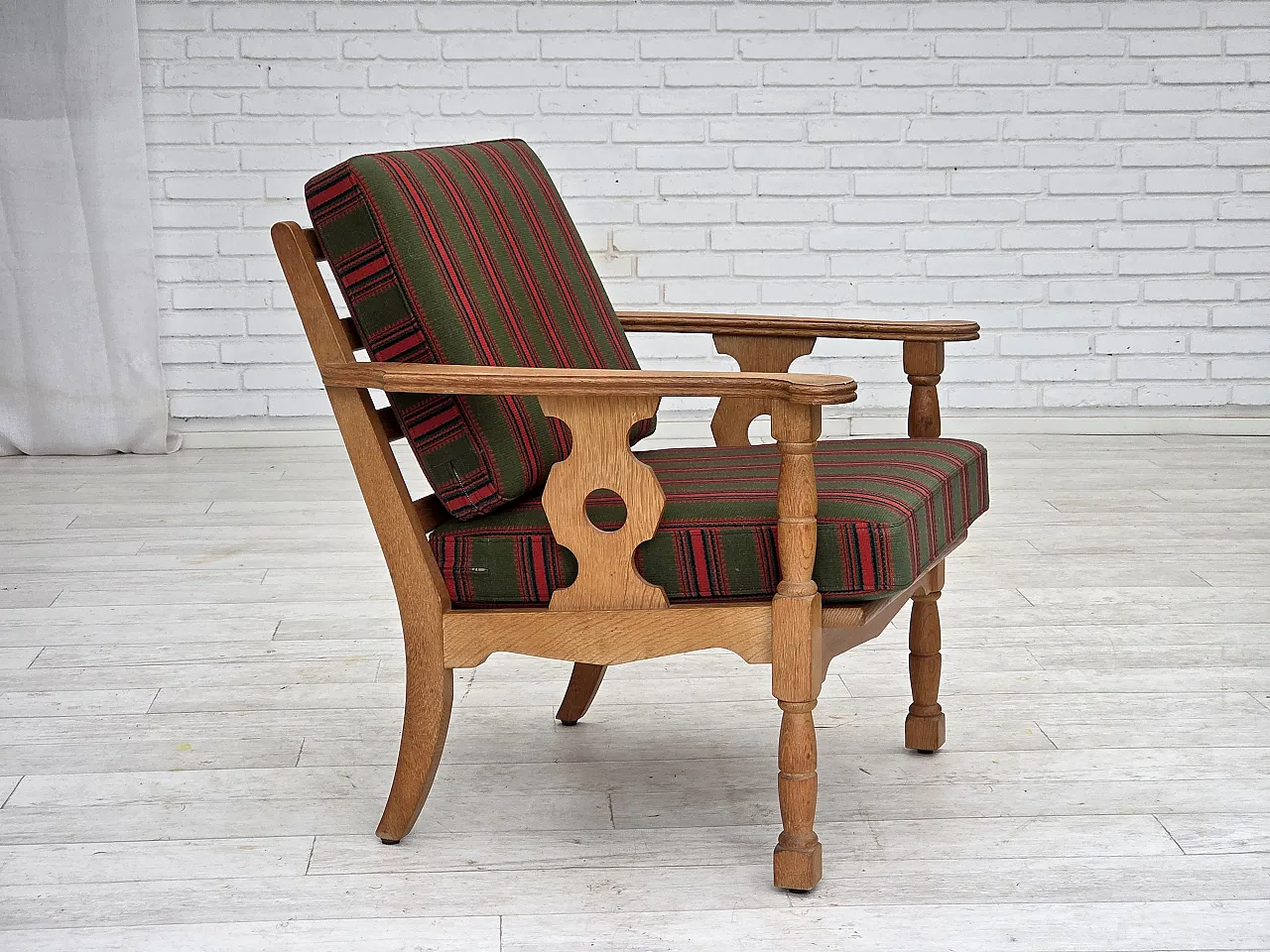 Danish armchair, green wool, solid oak wood, 1970s 1