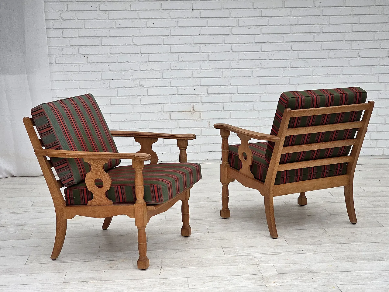 Danish armchair, green wool, solid oak wood, 1970s 4