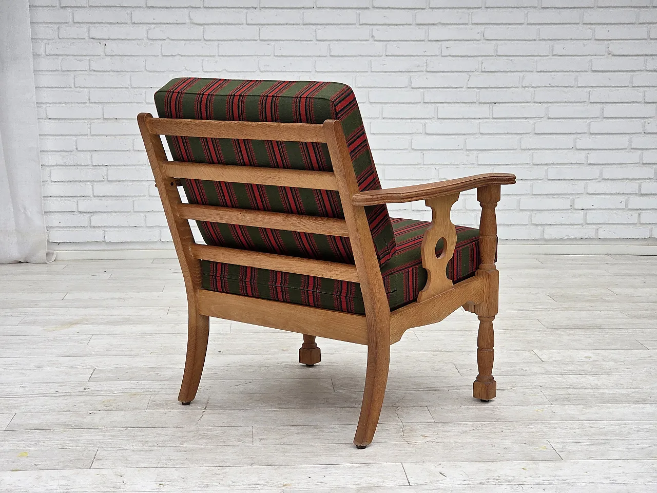 Danish armchair, green wool, solid oak wood, 1970s 12