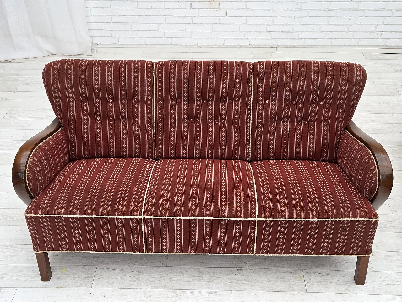 Danish 3-seater sofa in red furniture wool and beech wood, 1960s 2
