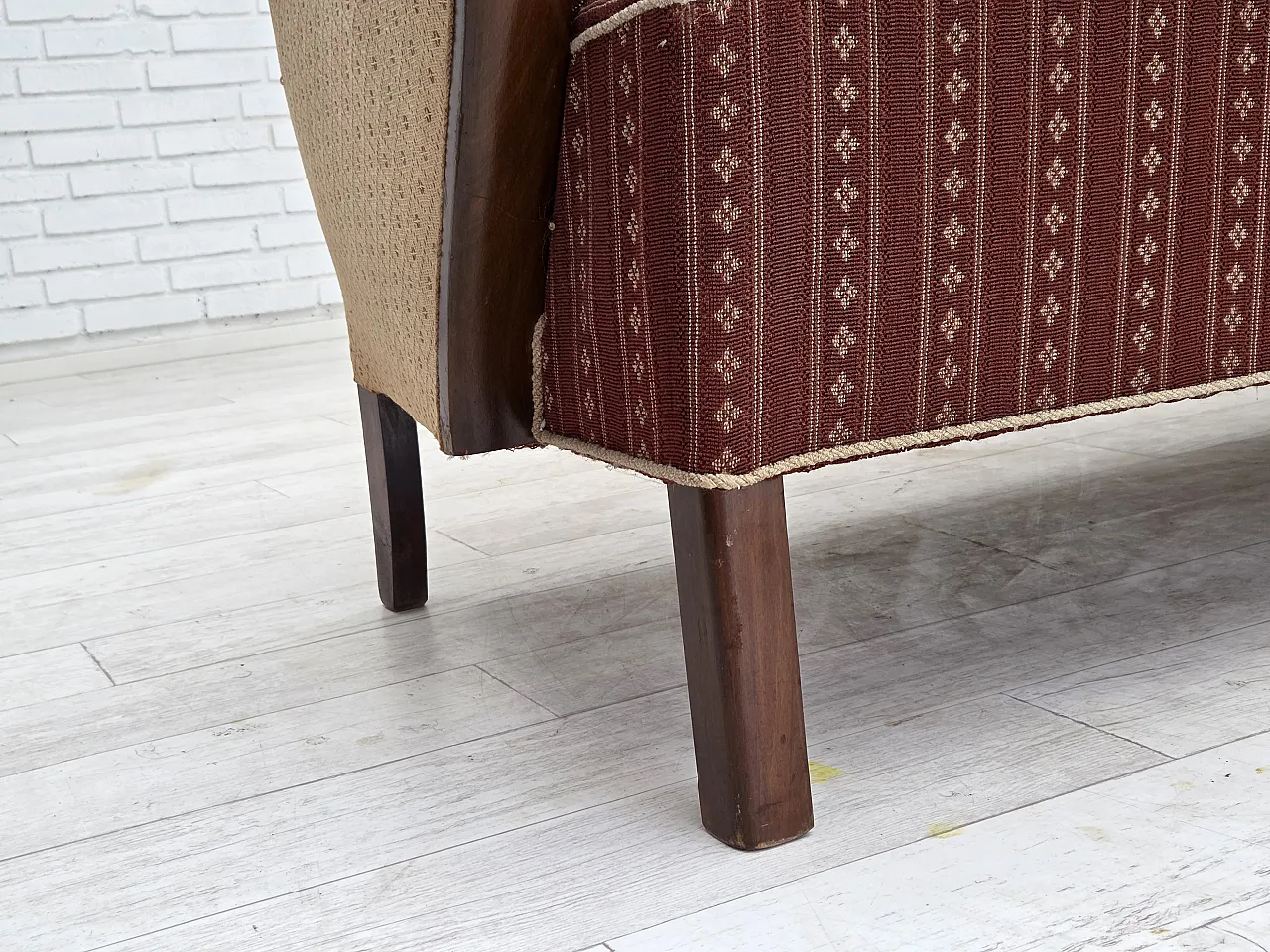 Danish 3-seater sofa in red furniture wool and beech wood, 1960s 3