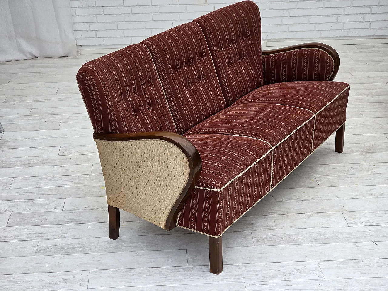 Danish 3-seater sofa in red furniture wool and beech wood, 1960s 8