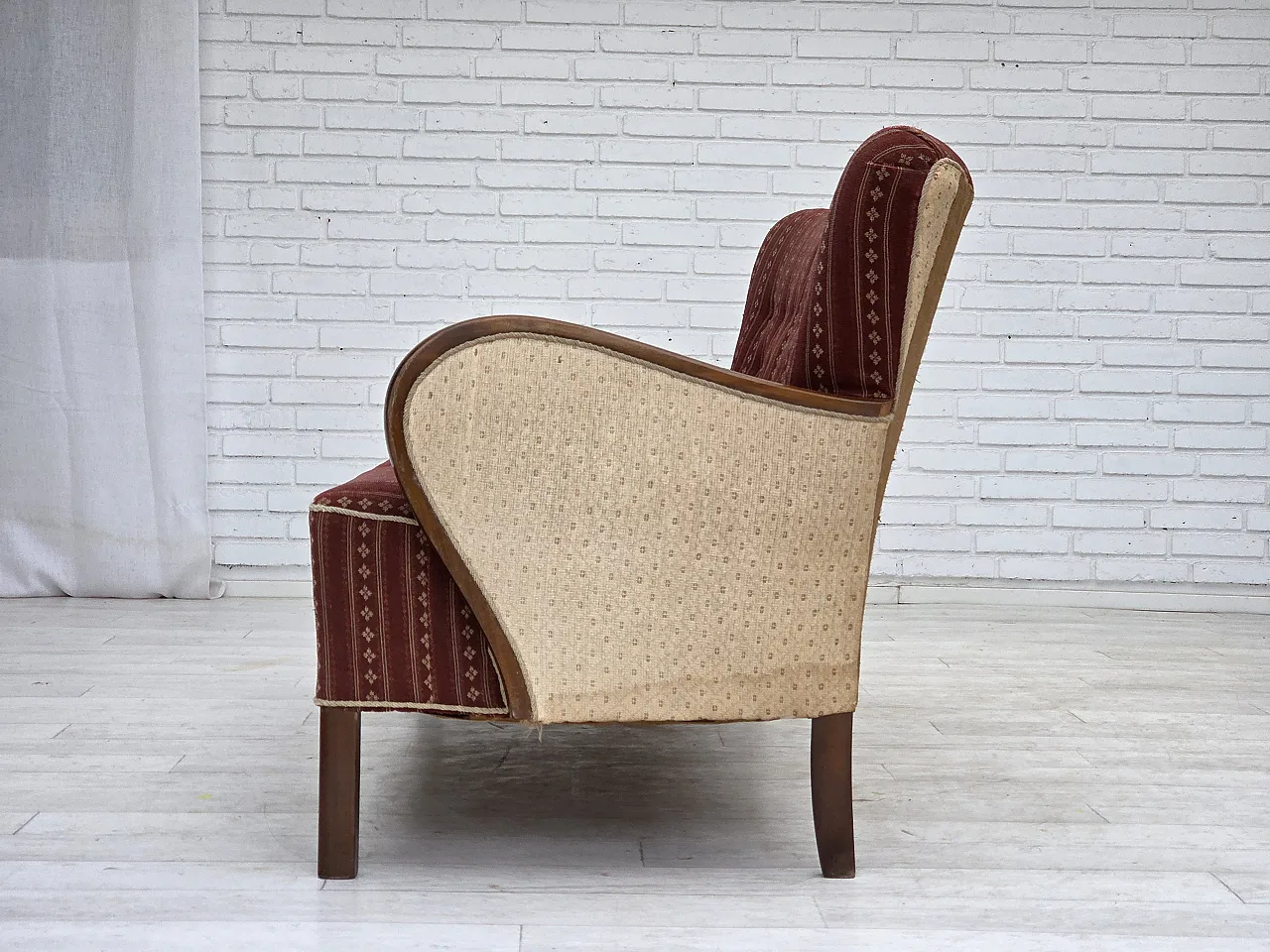 Danish 3-seater sofa in red furniture wool and beech wood, 1960s 17