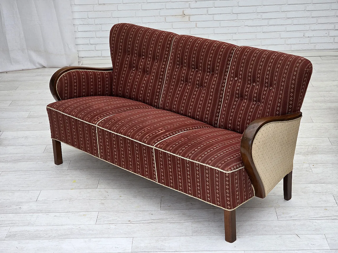 Danish 3-seater sofa in red furniture wool and beech wood, 1960s 18