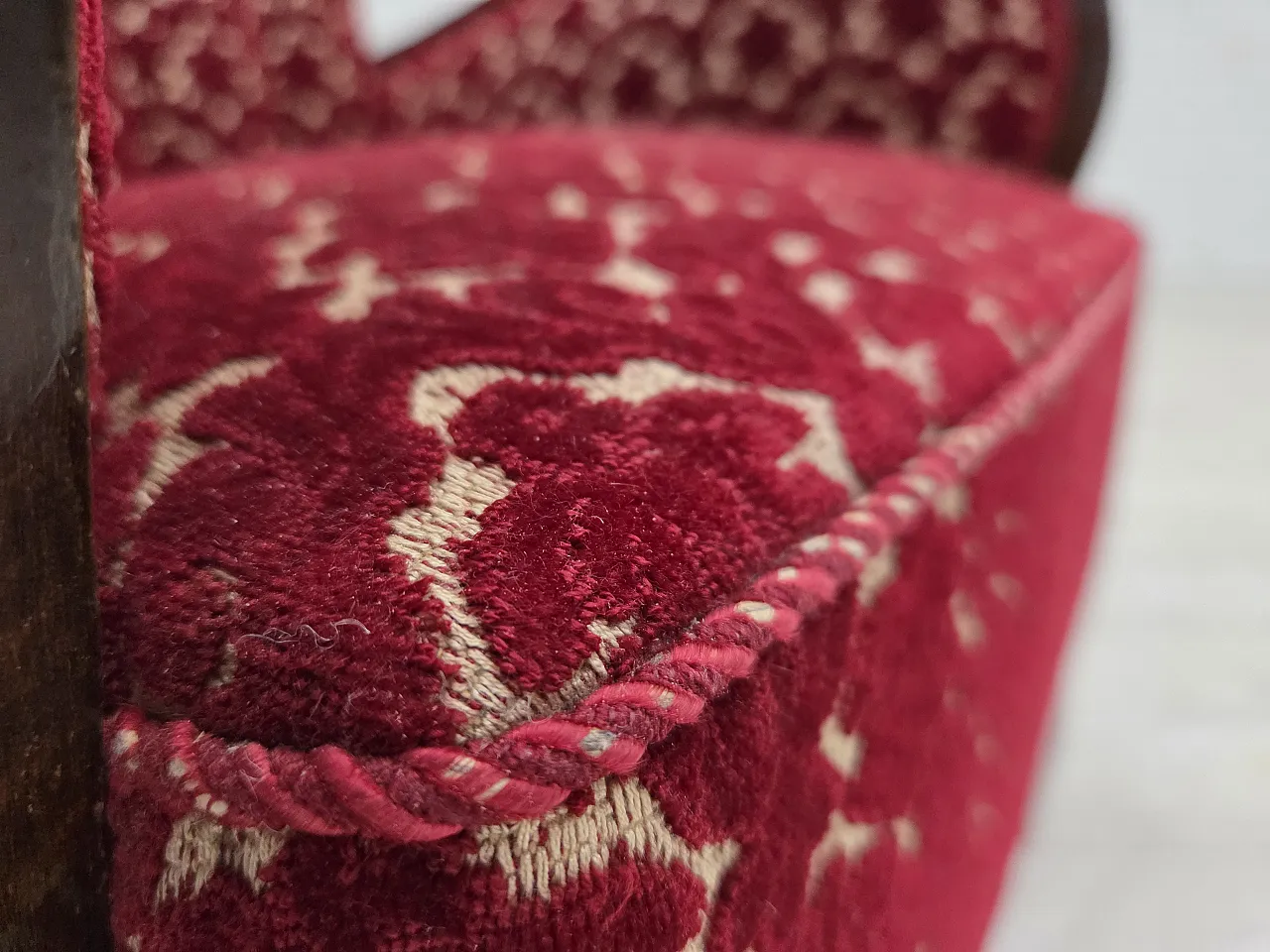 Danish armchair in cherry red velvet and oak wood, 1960s 5