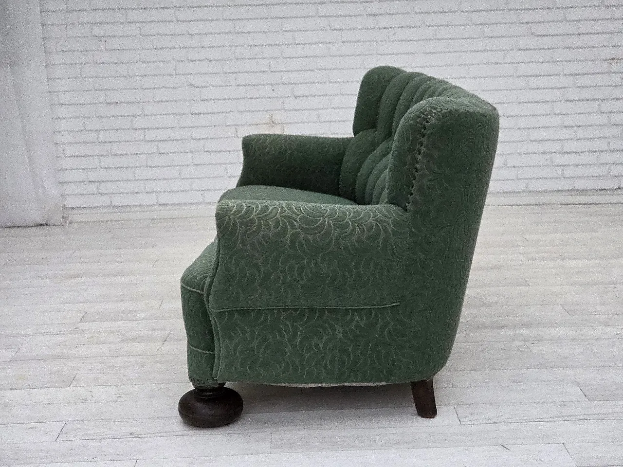 Danish 3-seater sofa in green furniture wool and oak wood, 1960s 14