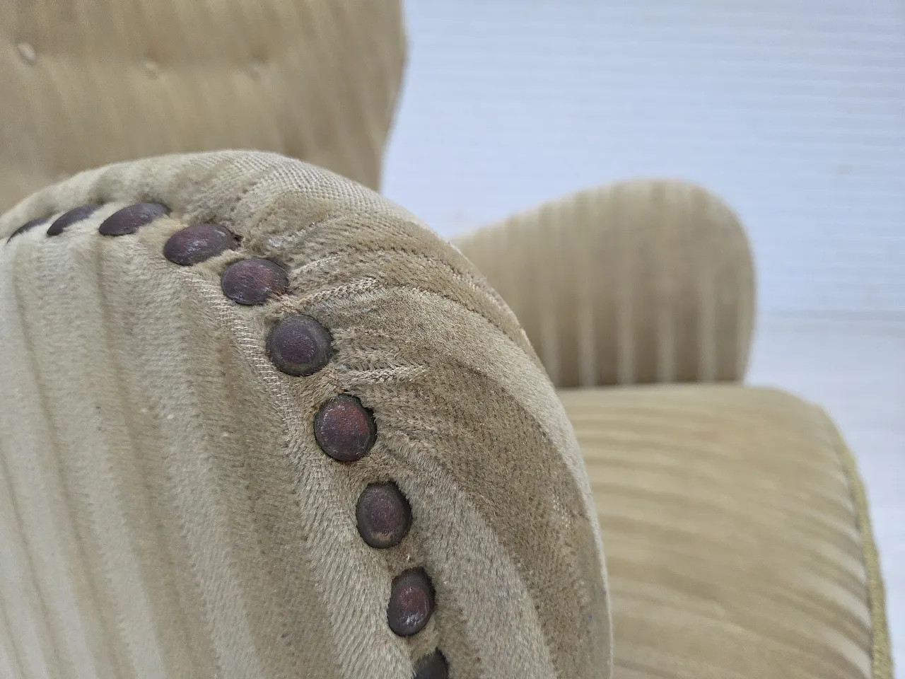 Danish armchair in light green velvet and beech wood, 1960s 5