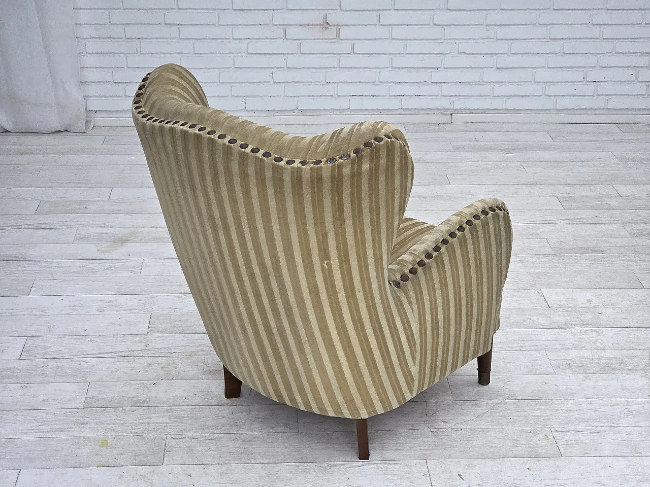 Danish armchair in light green velvet and beech wood, 1960s 9