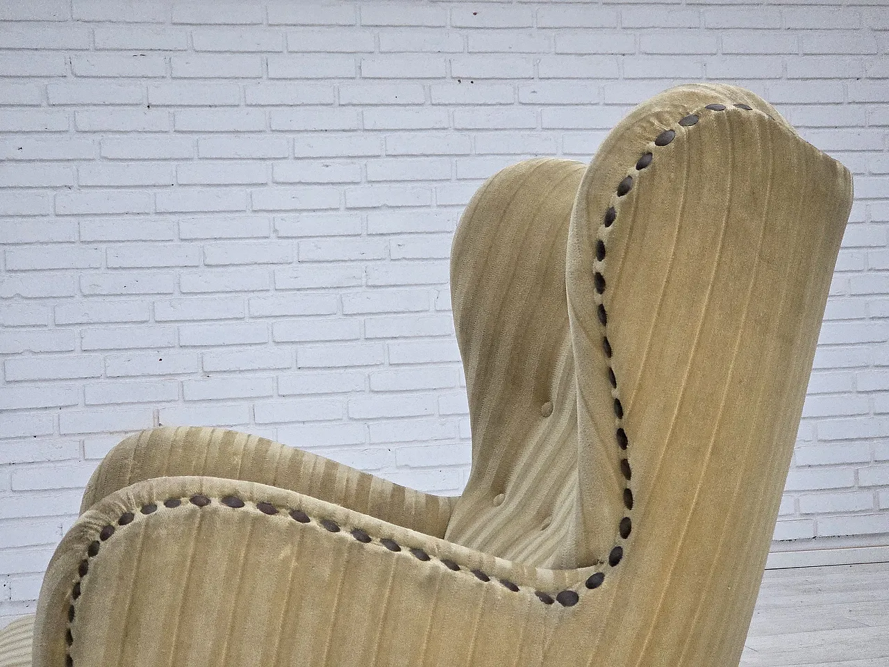 Danish armchair in light green velvet and beech wood, 1960s 15