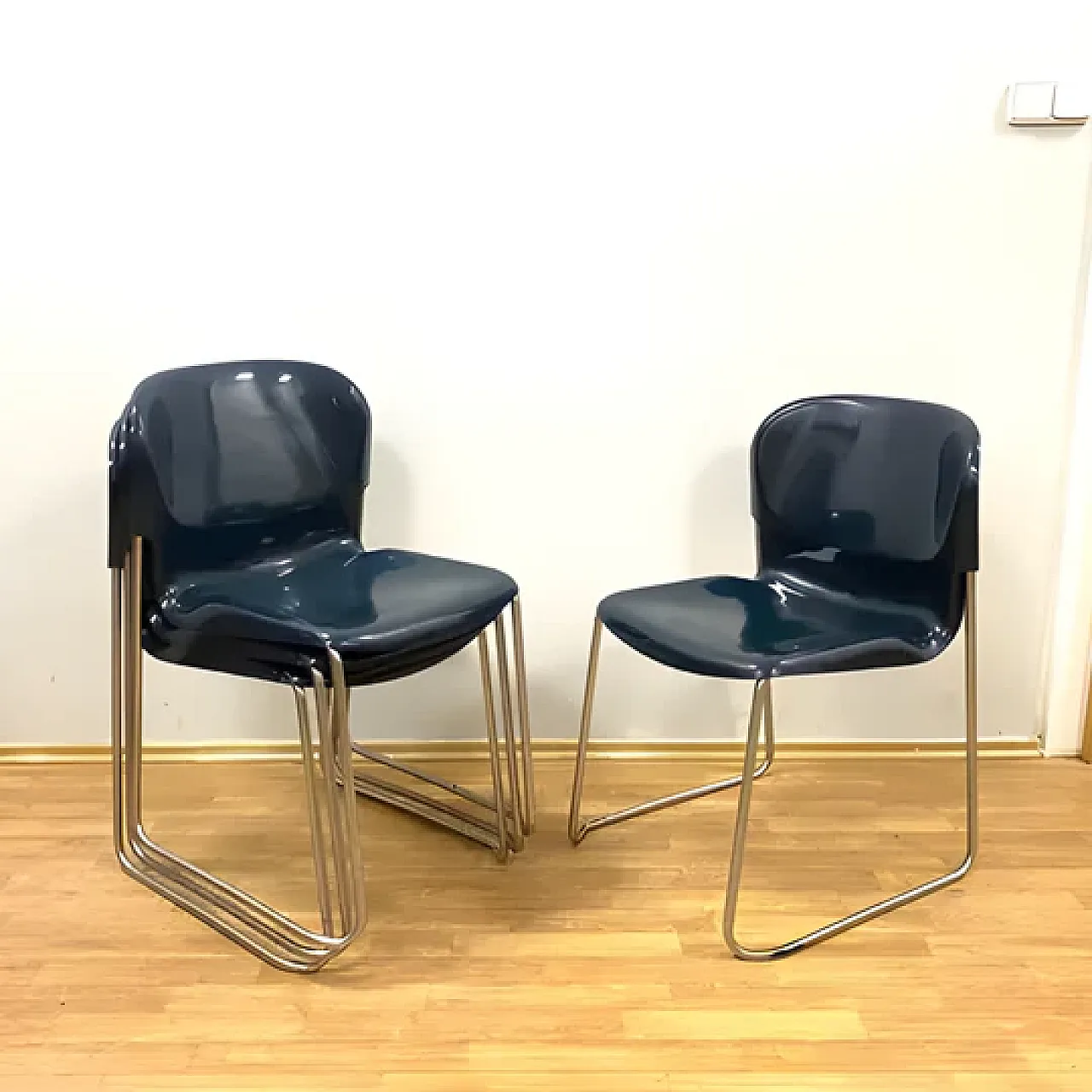 Coppia di sedie Drabert SM400K, anni '80 4