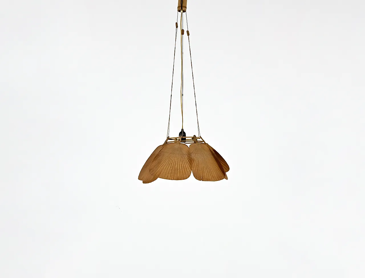 Lampada a sospensione Uchiwa "Shichi" di Ingo Maurer per Design M, anni '70 2