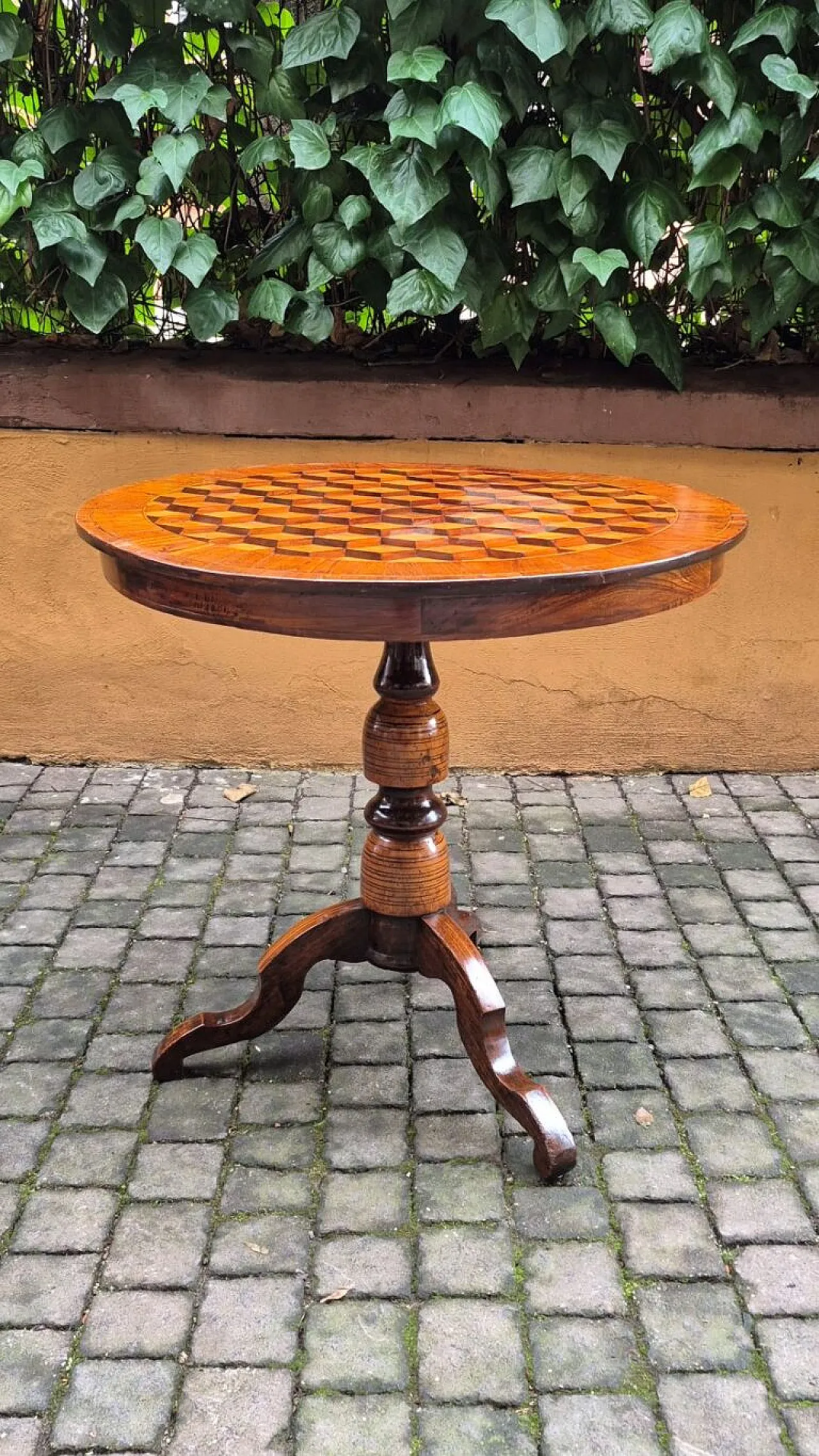 Rolino coffee table inlaid wood, 19th century 1