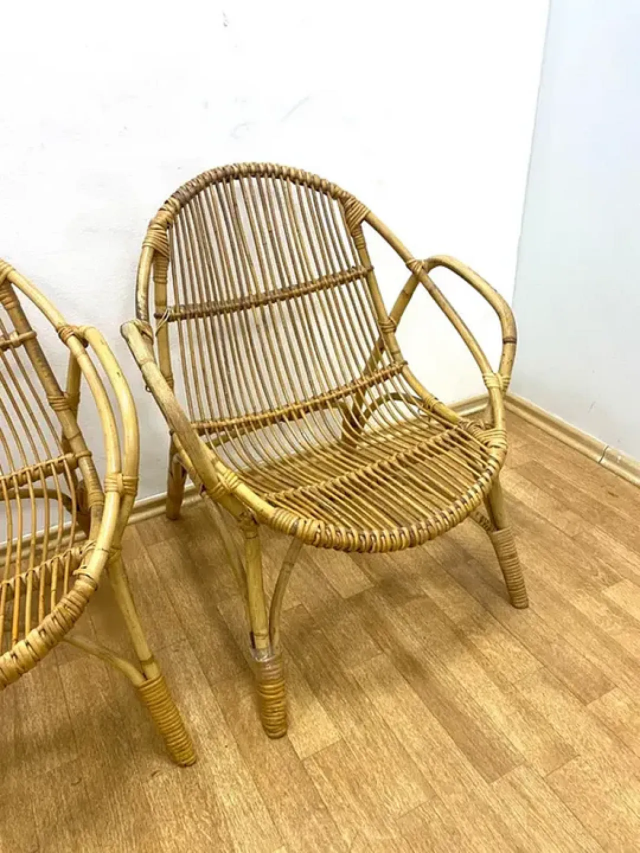 3 Retro armchairs with table, Alan Fuchs, 1960s 2