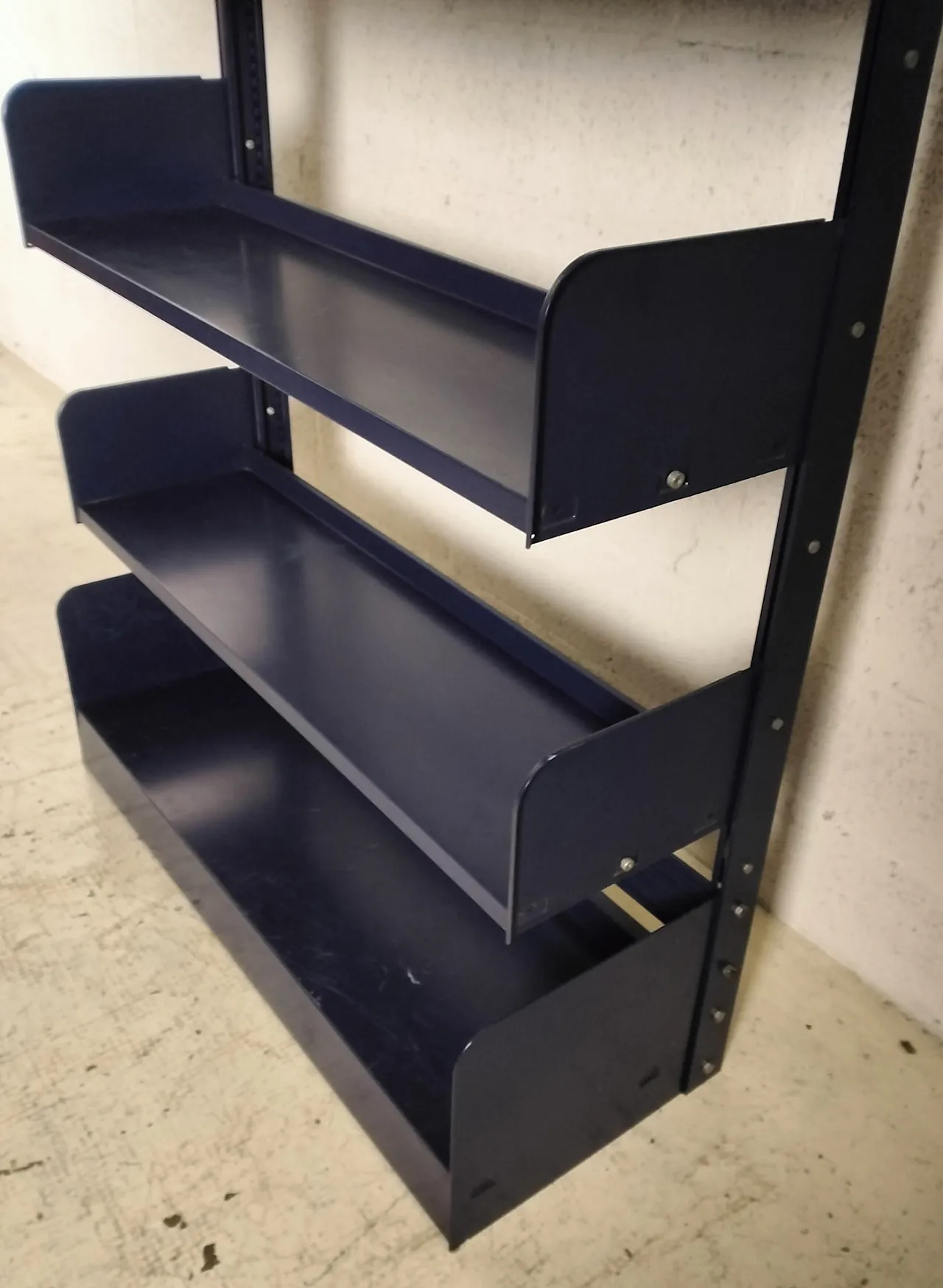 Congresso blue metal bookcases by Lips Vago, 70s 4